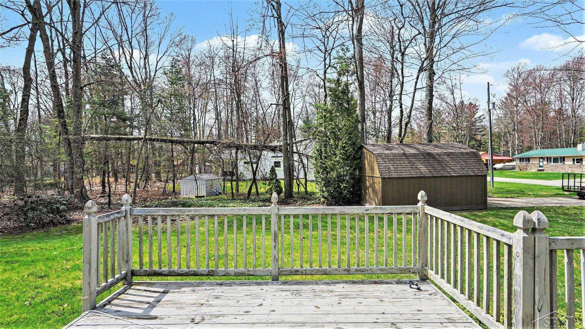 3323 Lakeside Drive Property Photo 24
