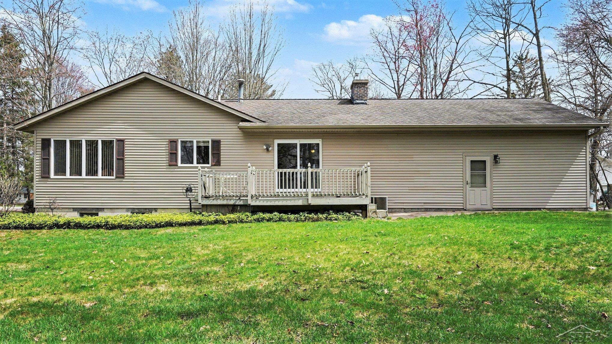 3323 Lakeside Drive Property Photo 25