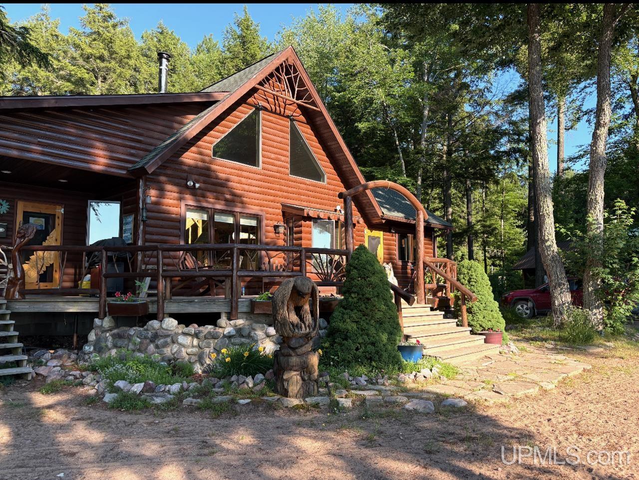 505 E Bass Woods Lane Property Photo 1