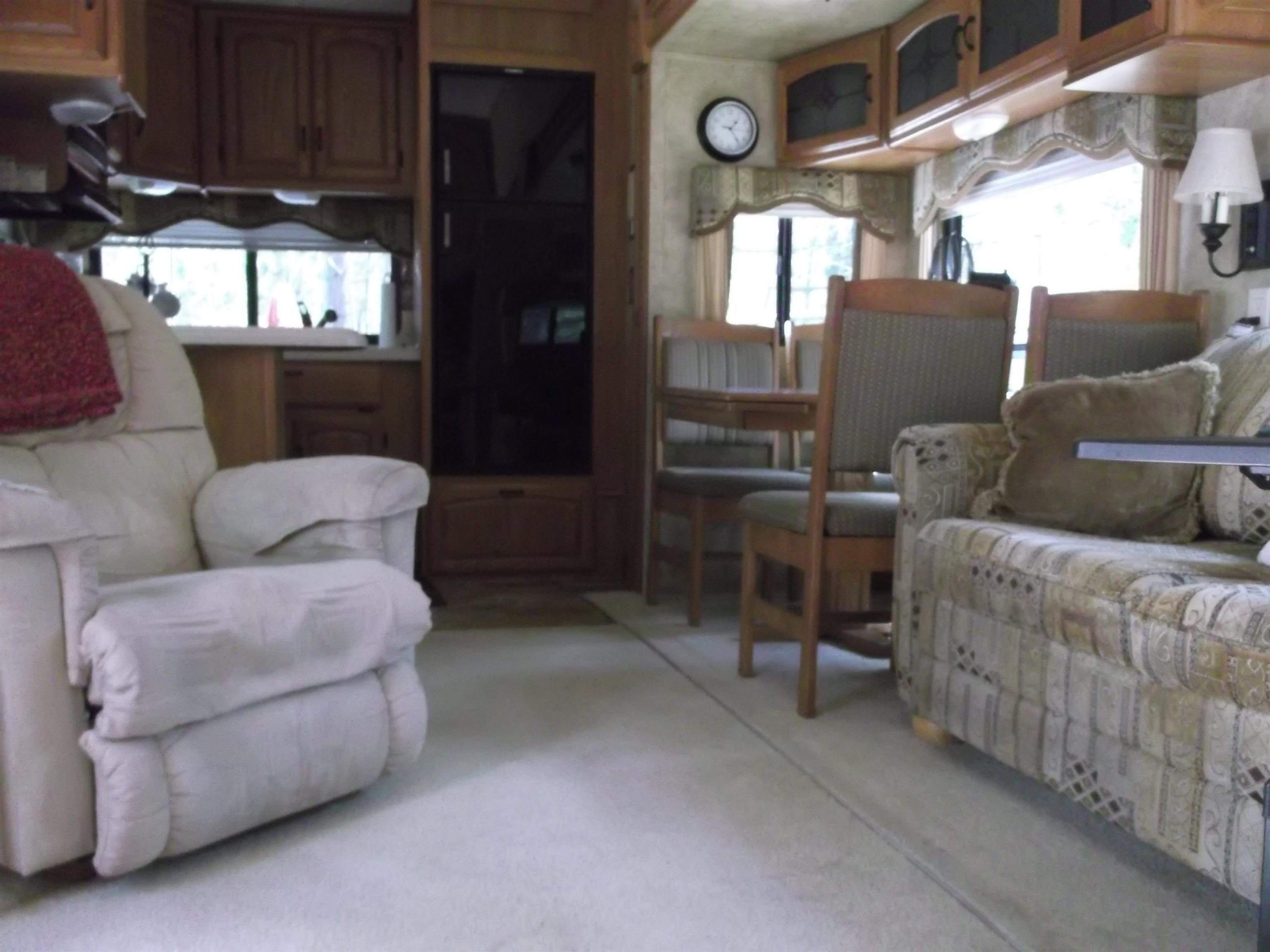 2221 Grass Lake Avenue Property Photo 8
