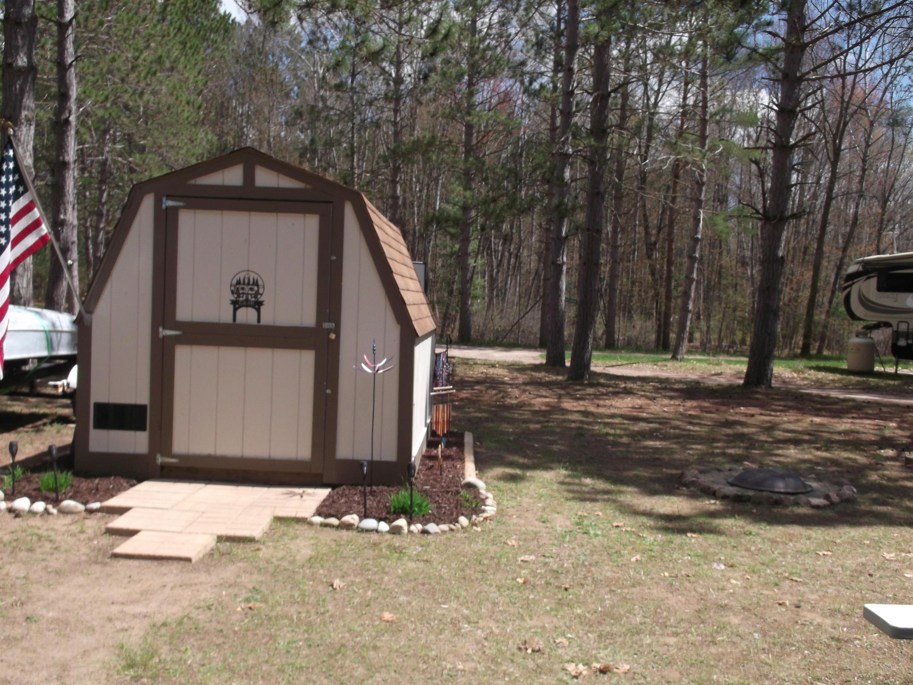 2221 Grass Lake Avenue Property Photo 9