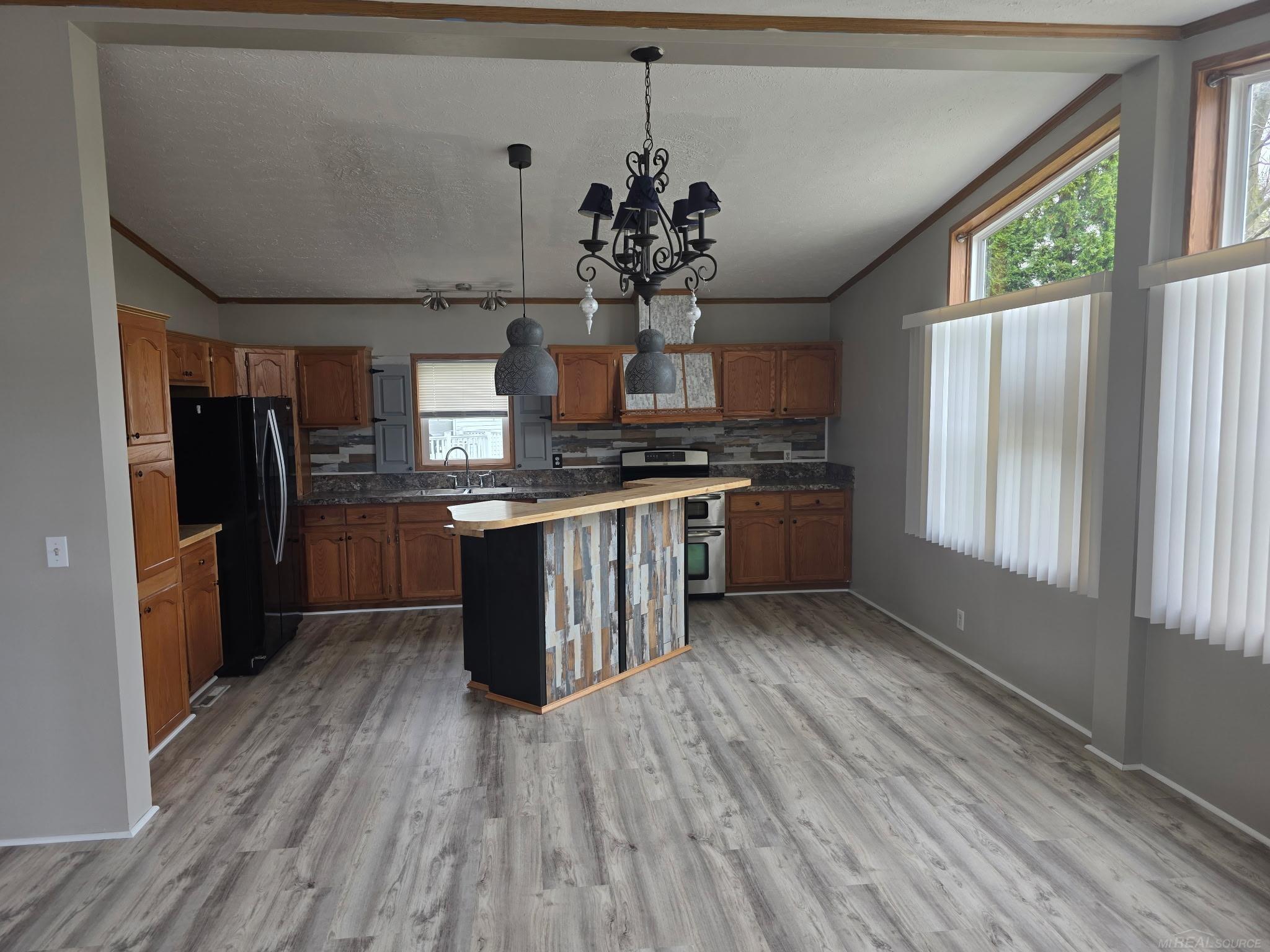174 Meadow Lane Property Photo 9