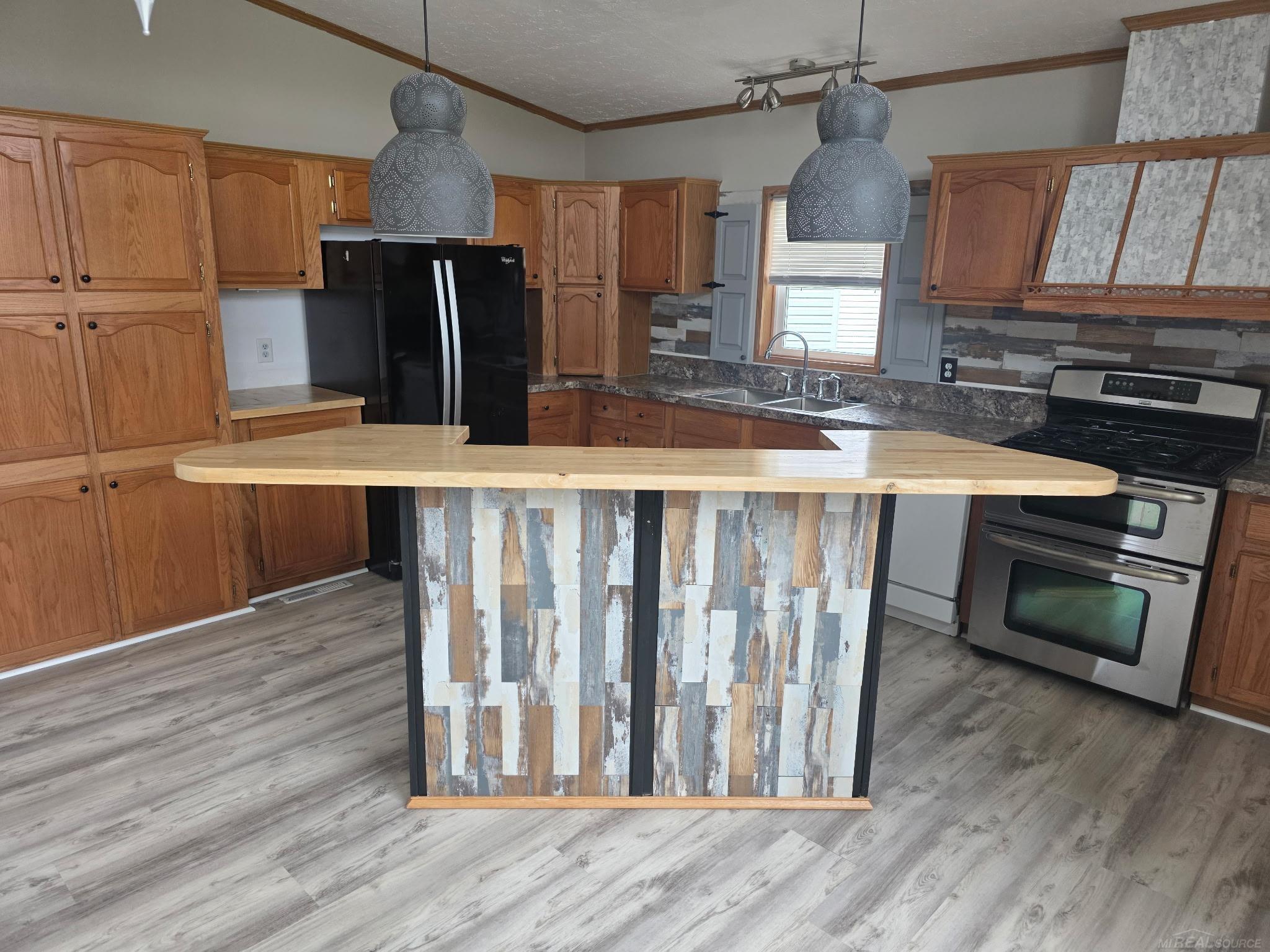 174 Meadow Lane Property Photo 11