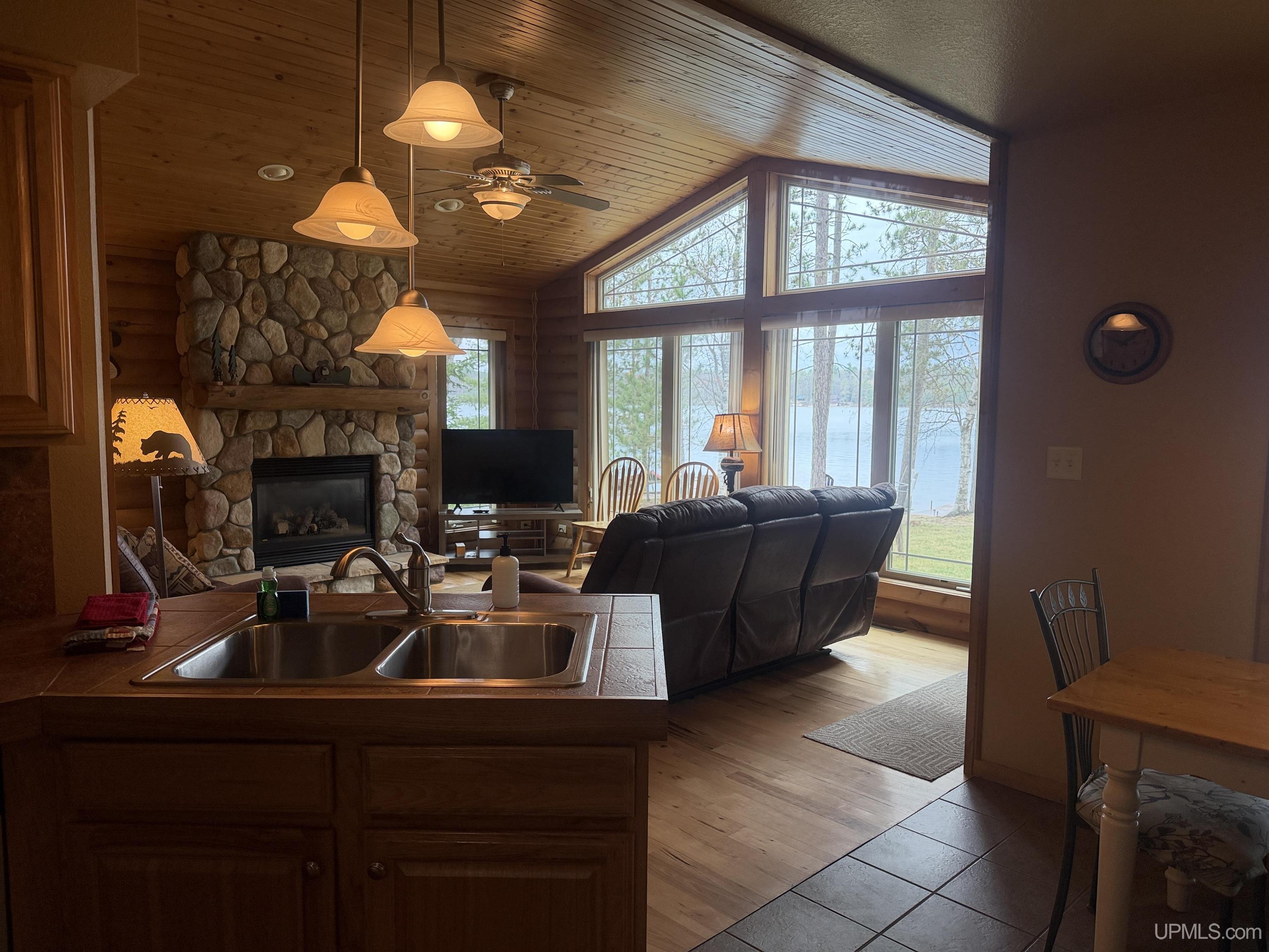 1066 Cedaroma Drive Property Photo 30