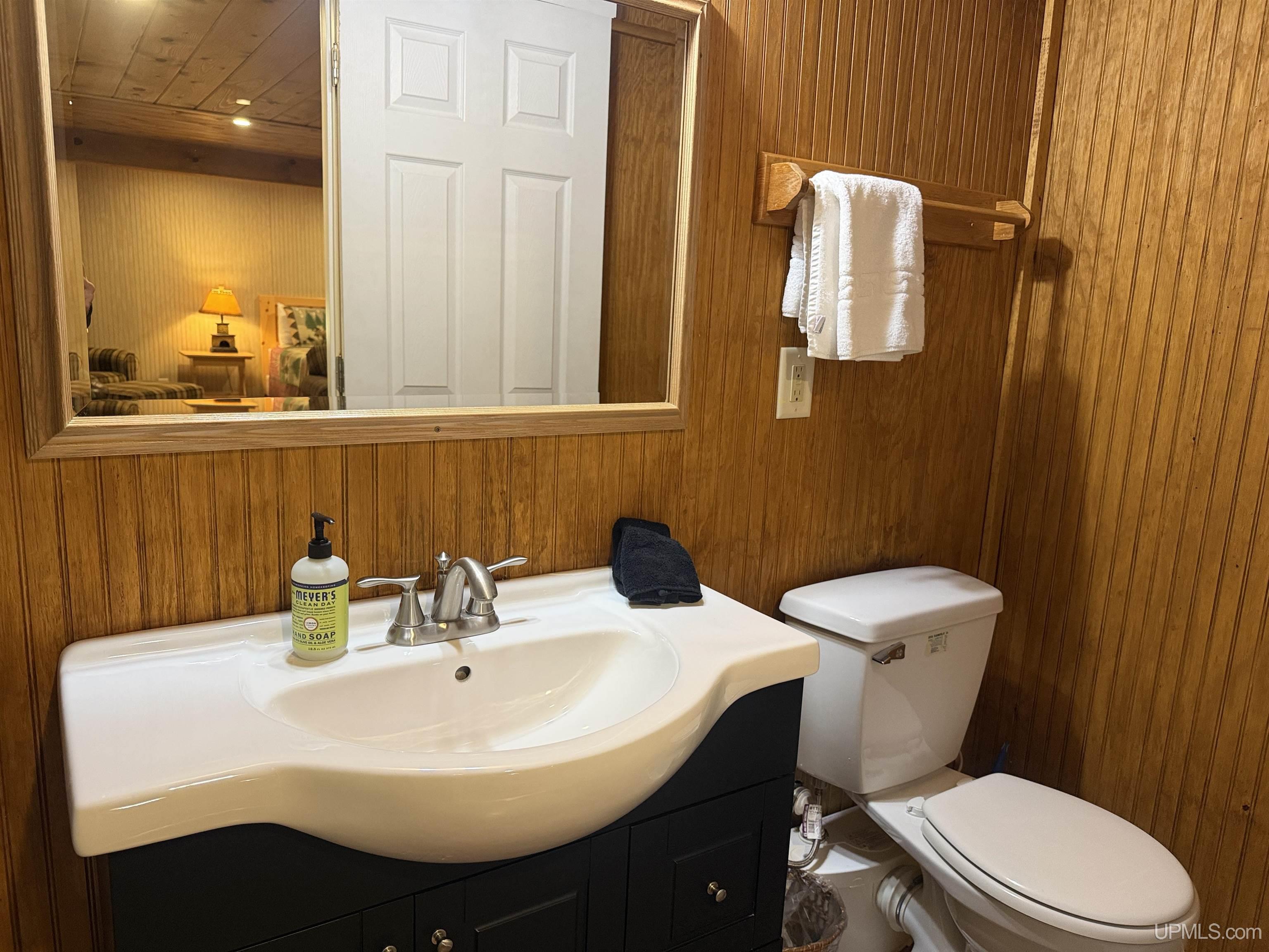 1066 Cedaroma Drive Property Photo 63