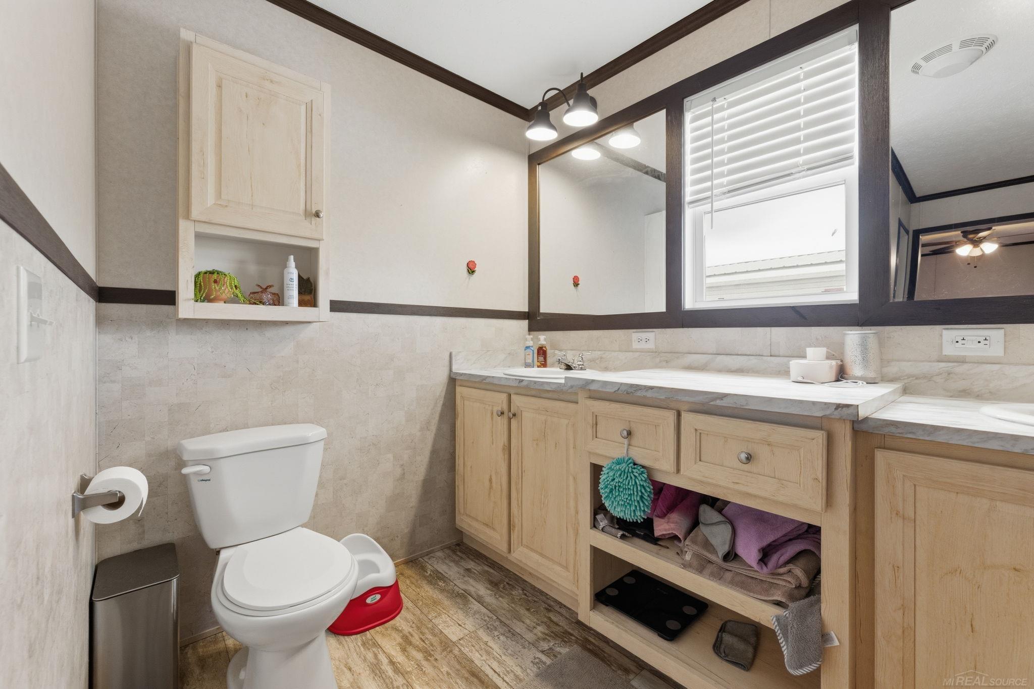 1401 Juniper Court Property Photo 15