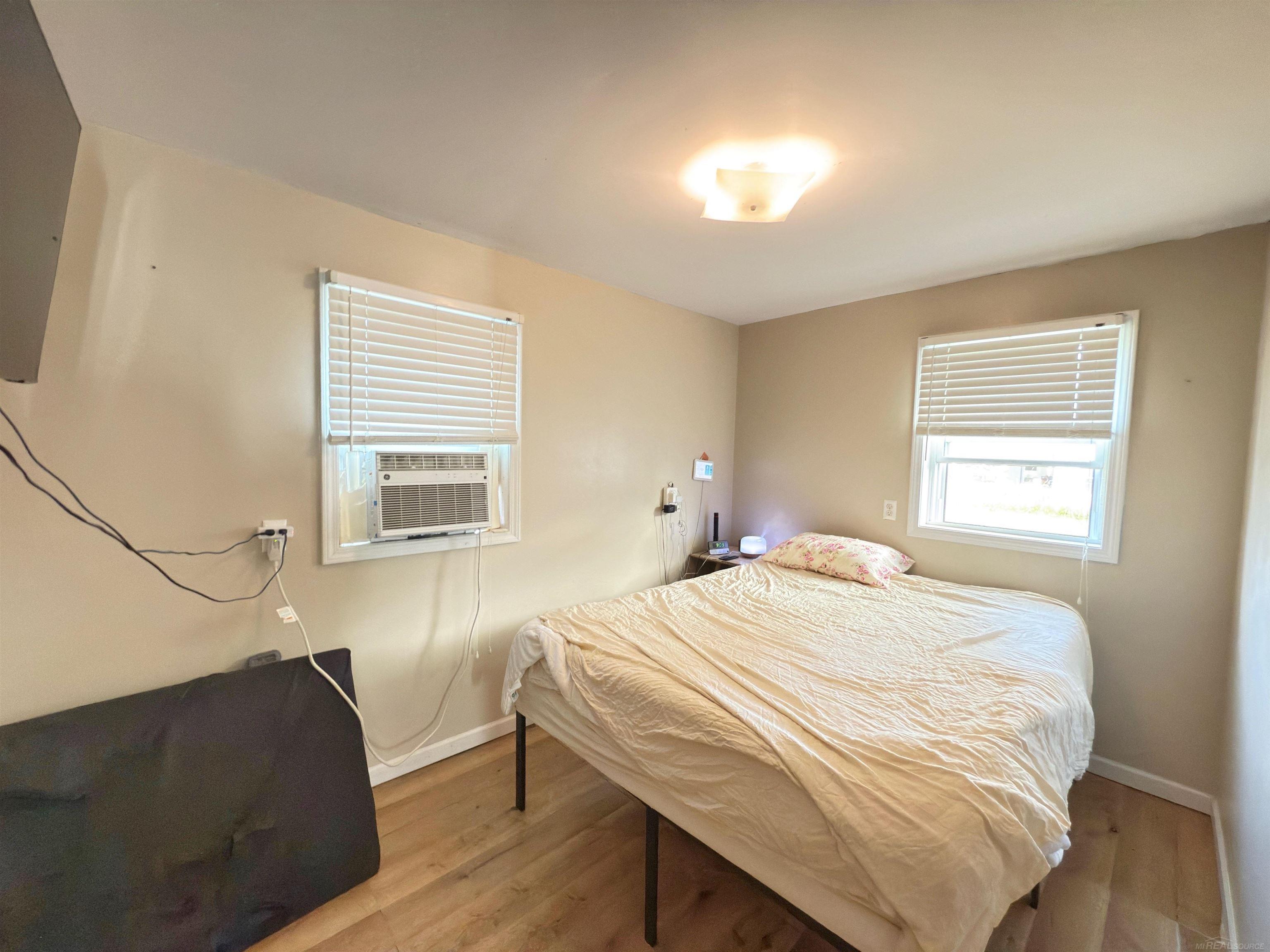 7525 Elmwood Road Property Photo 15