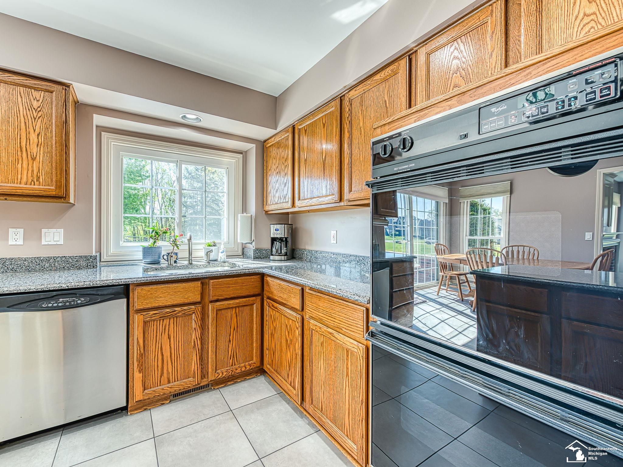839 Kings Park Road Property Photo 15
