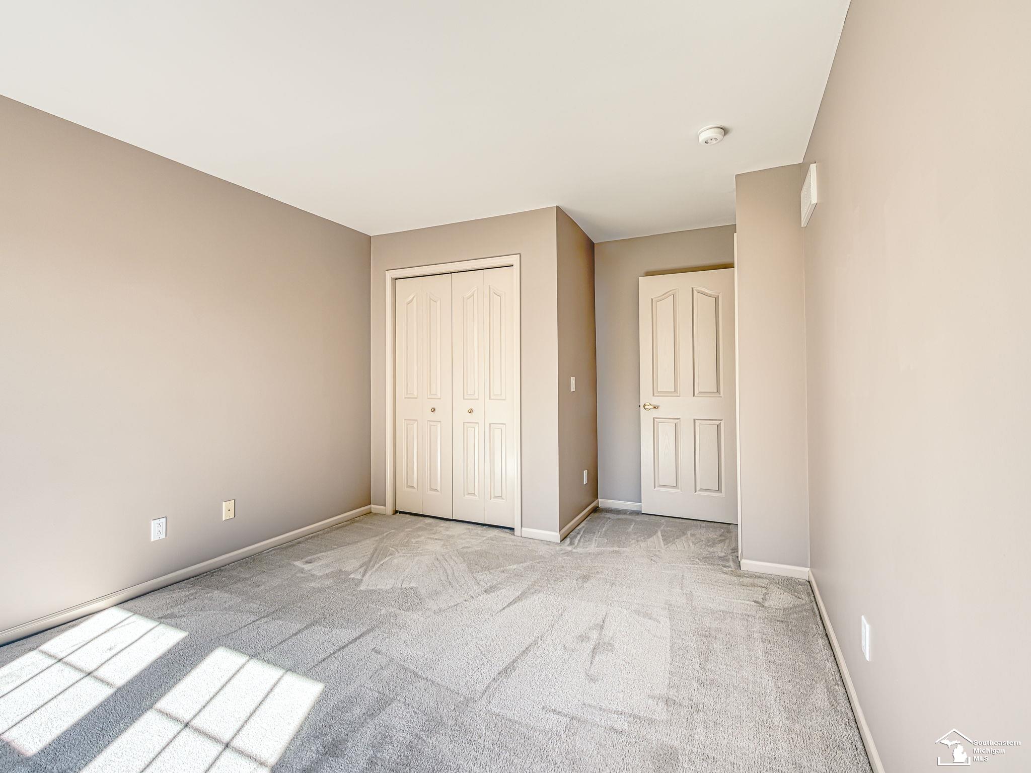 839 Kings Park Road Property Photo 34