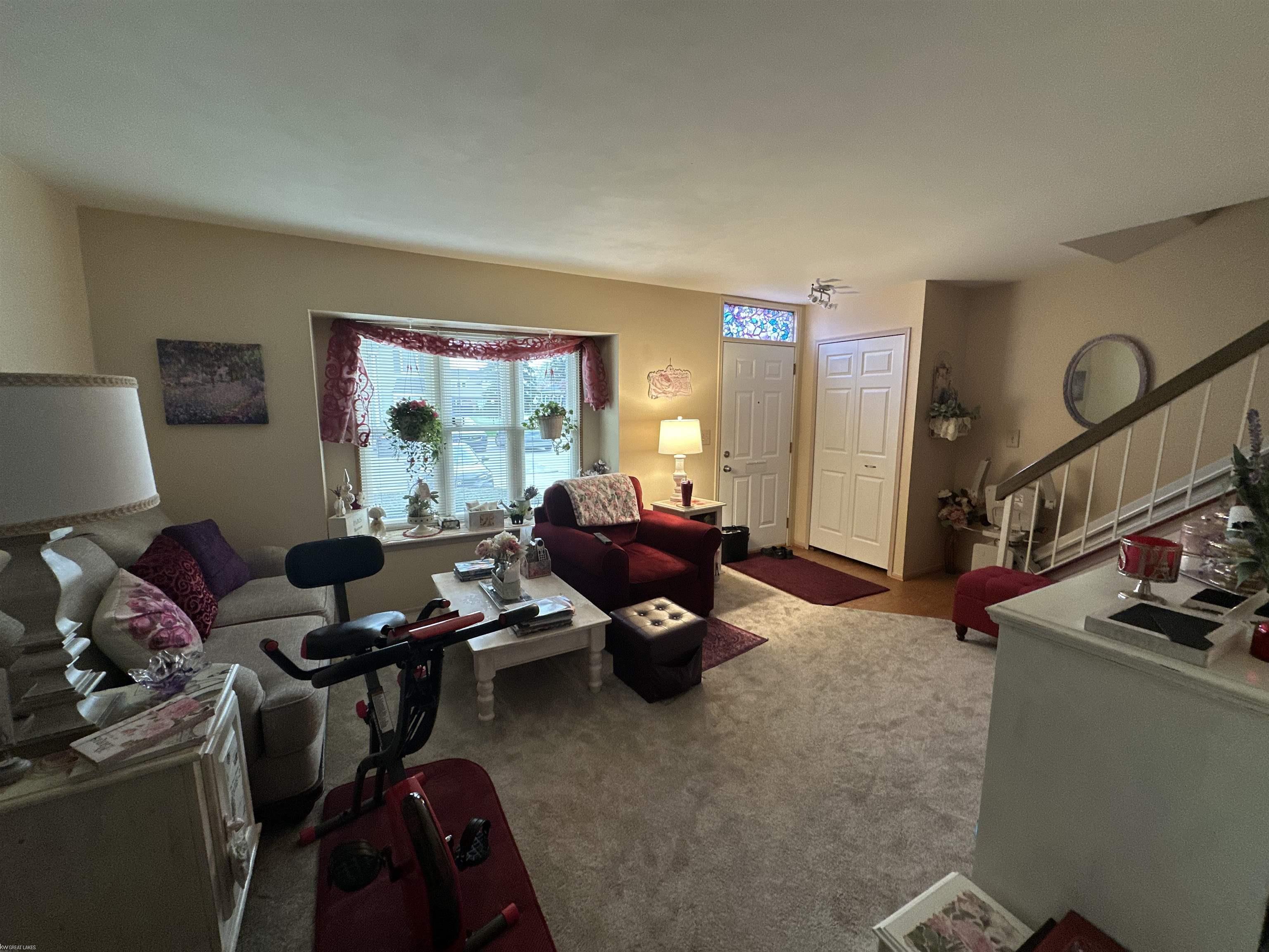 37398 Charter Oaks Boulevard Property Photo 4