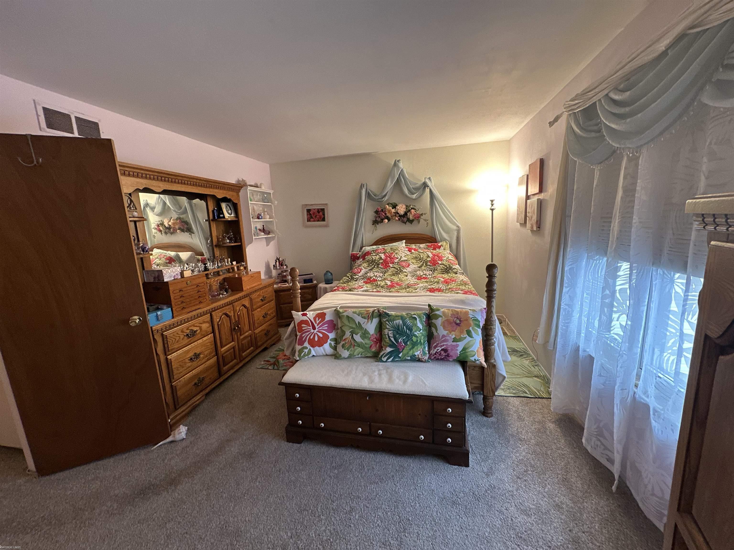 37398 Charter Oaks Boulevard Property Photo 16