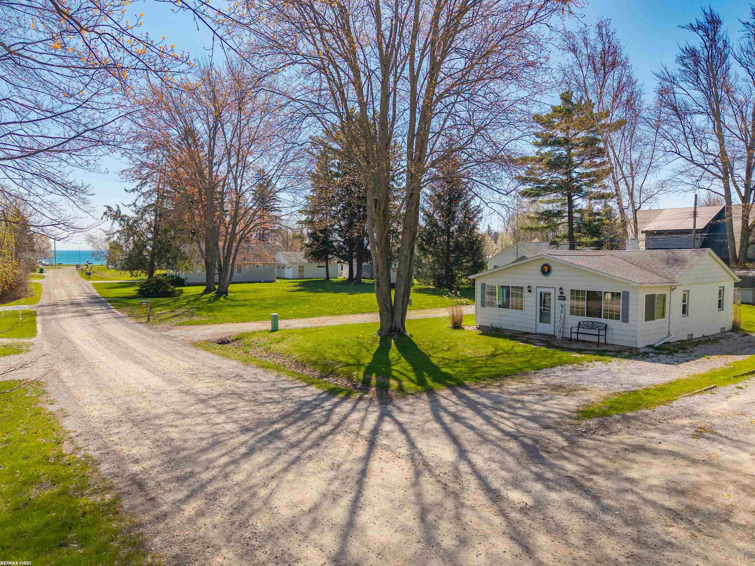 7426 Birchwood Road Property Photo 1