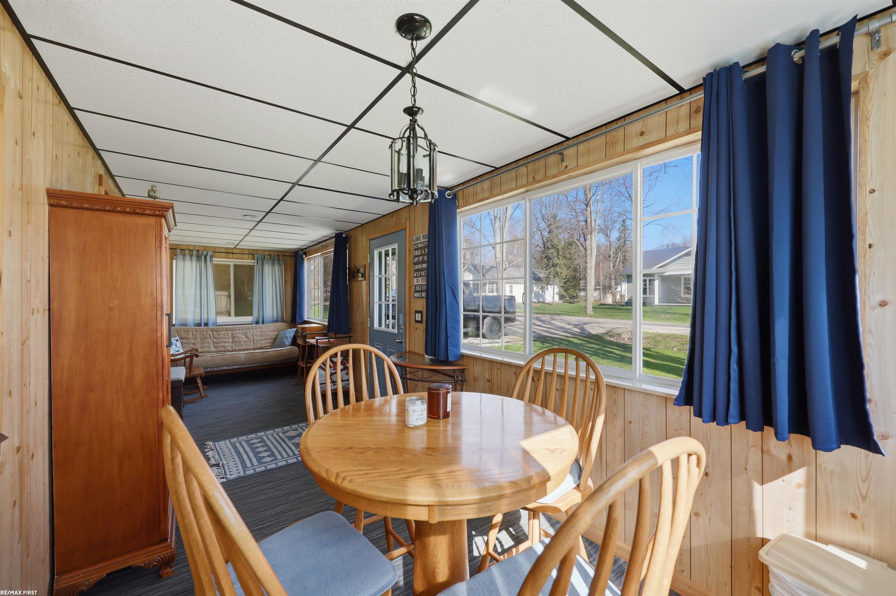 7426 Birchwood Road Property Photo 8