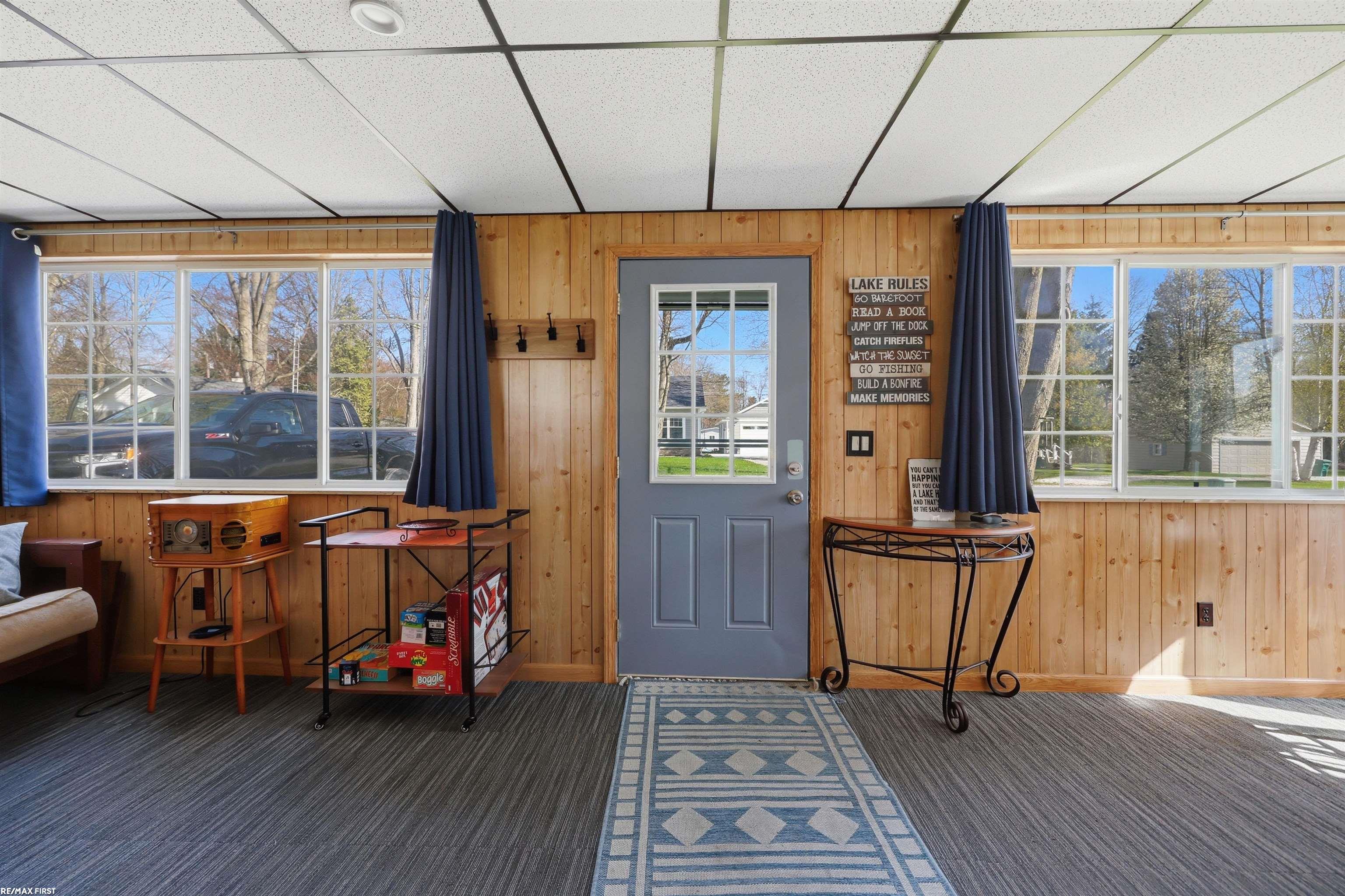 7426 Birchwood Road Property Photo 9