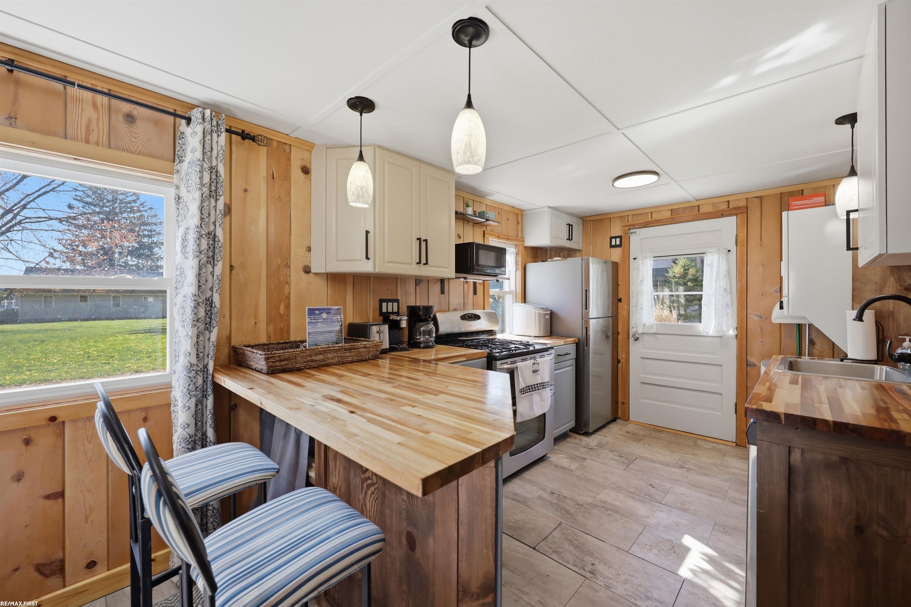7426 Birchwood Road Property Photo 16