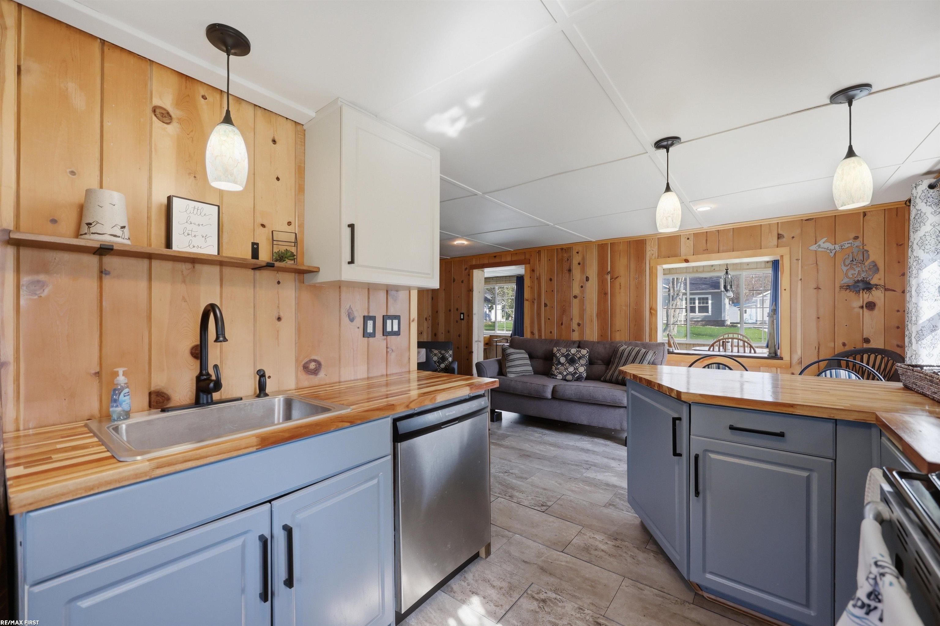 7426 Birchwood Road Property Photo 18