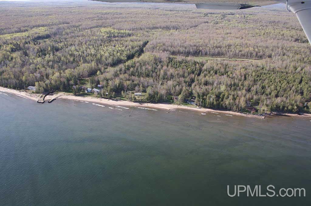 12083 Driftwood Drive Property Photo 1