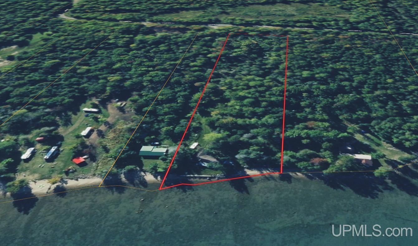 12083 Driftwood Drive Property Photo 2
