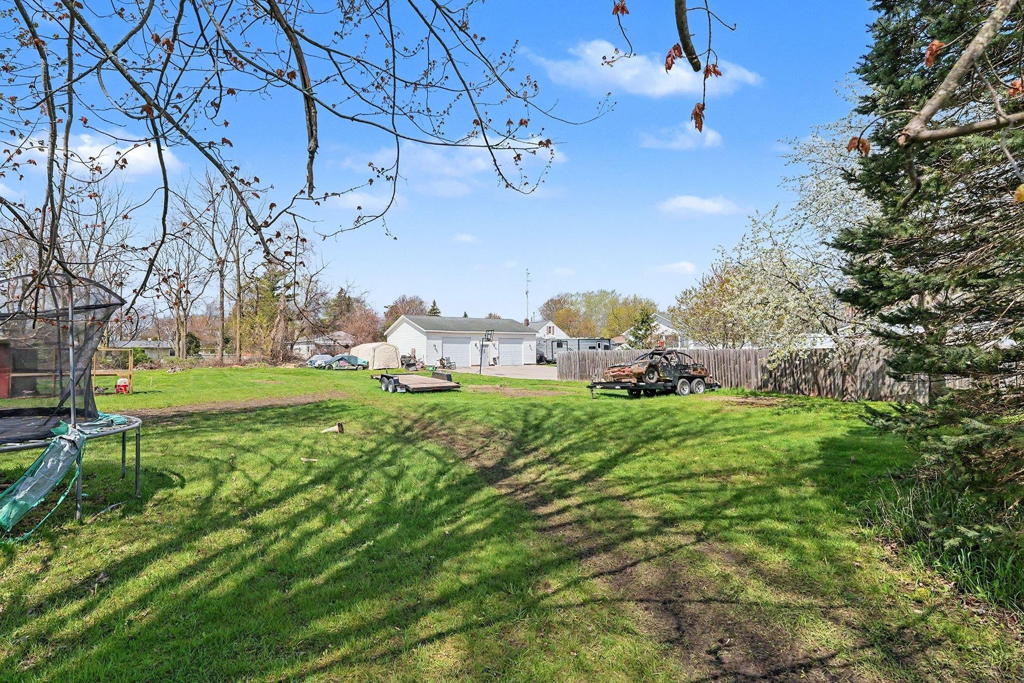 119 Chippewa Street Property Photo 2