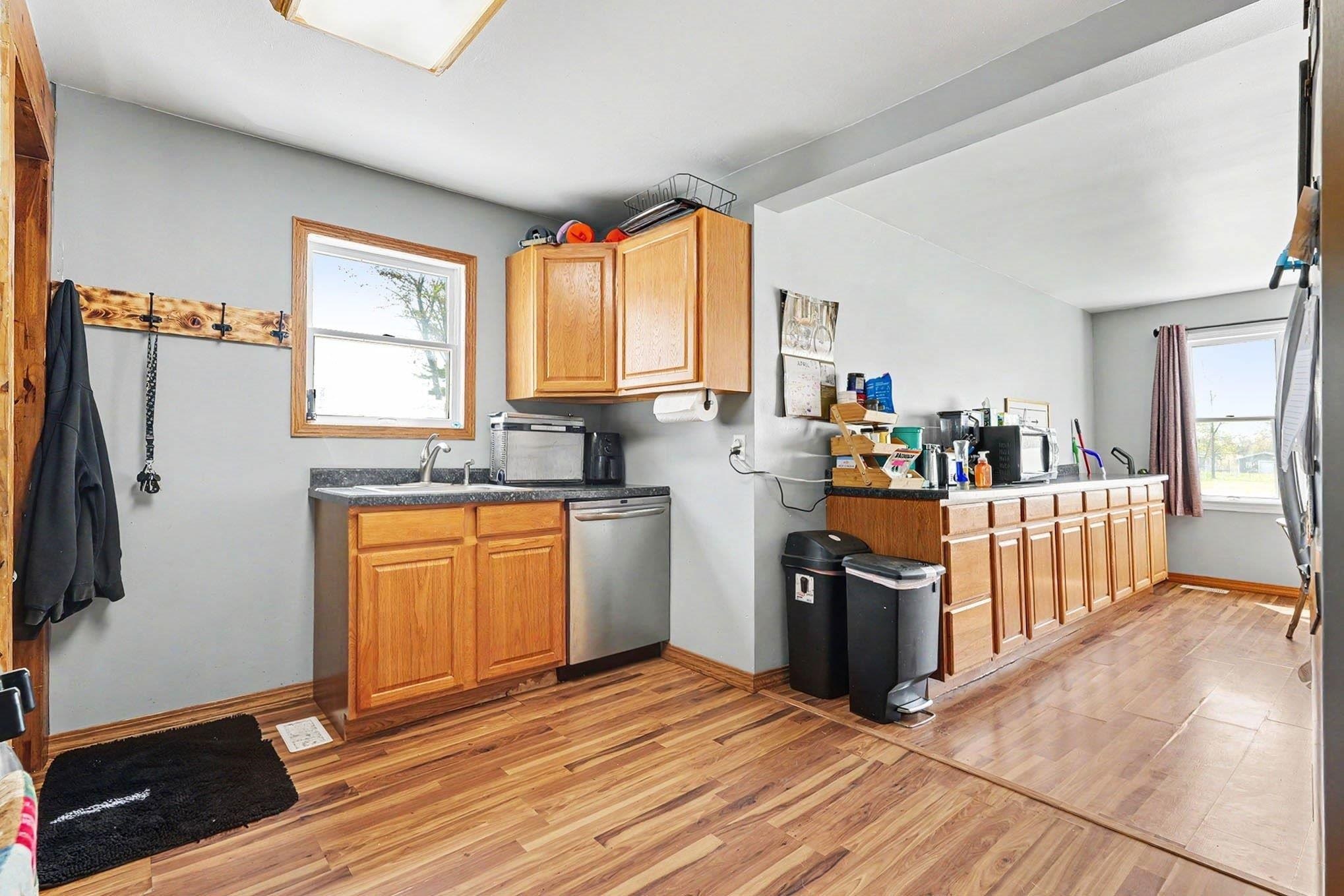 119 Chippewa Street Property Photo 7