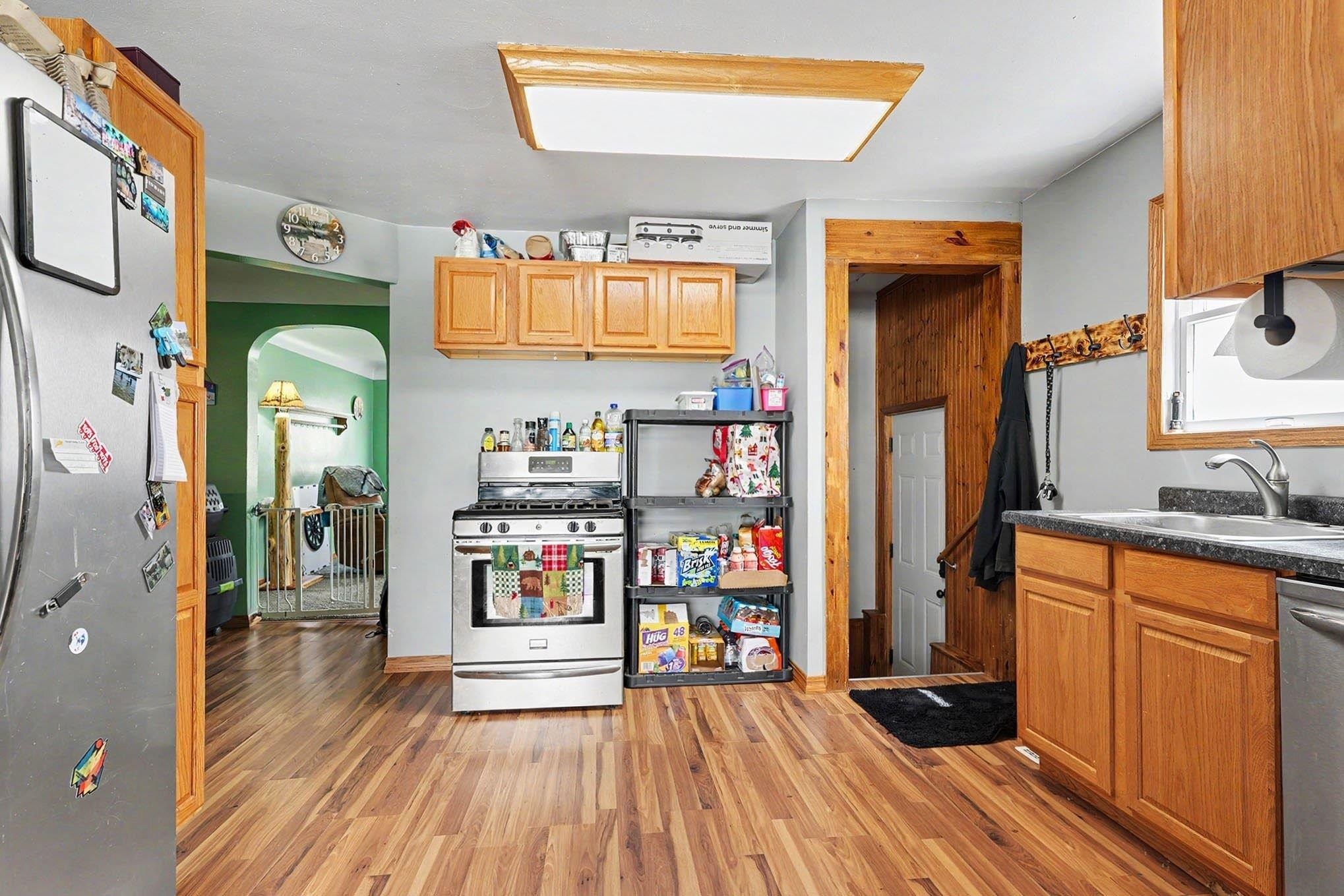 119 Chippewa Street Property Photo 8