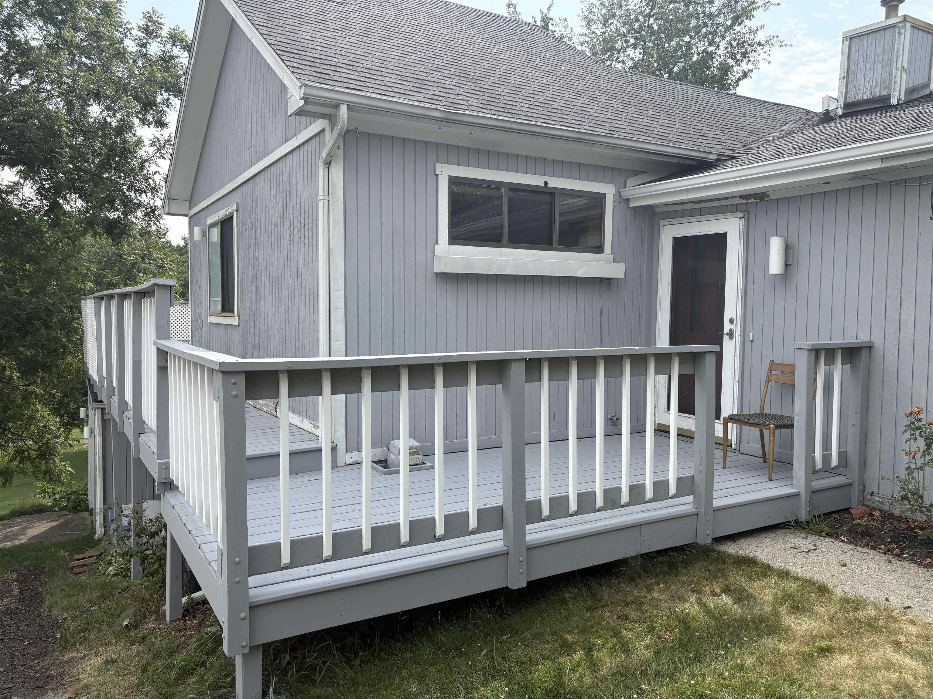 1390 Flushing Road Property Photo 3