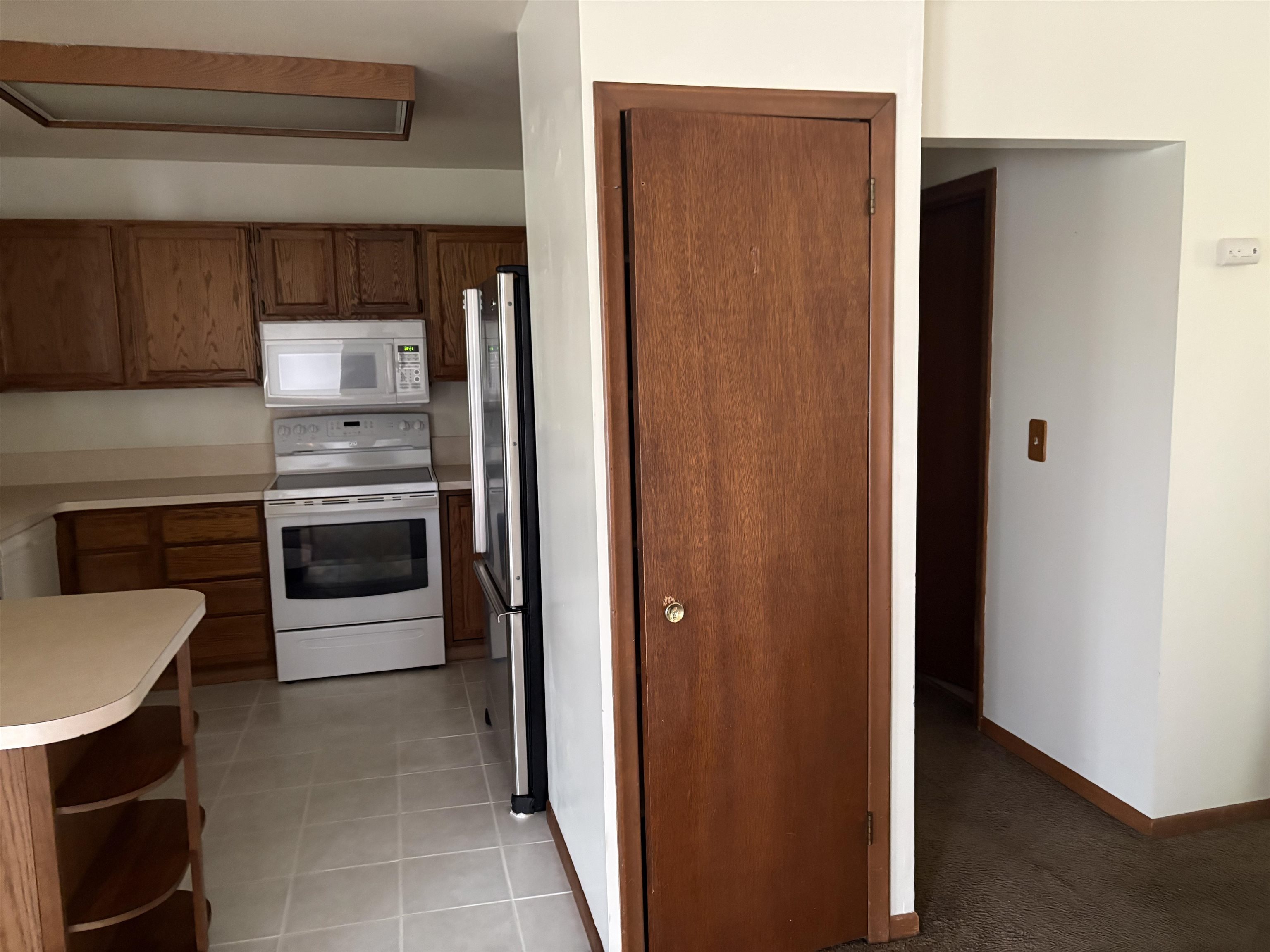 1390 Flushing Road Property Photo 6