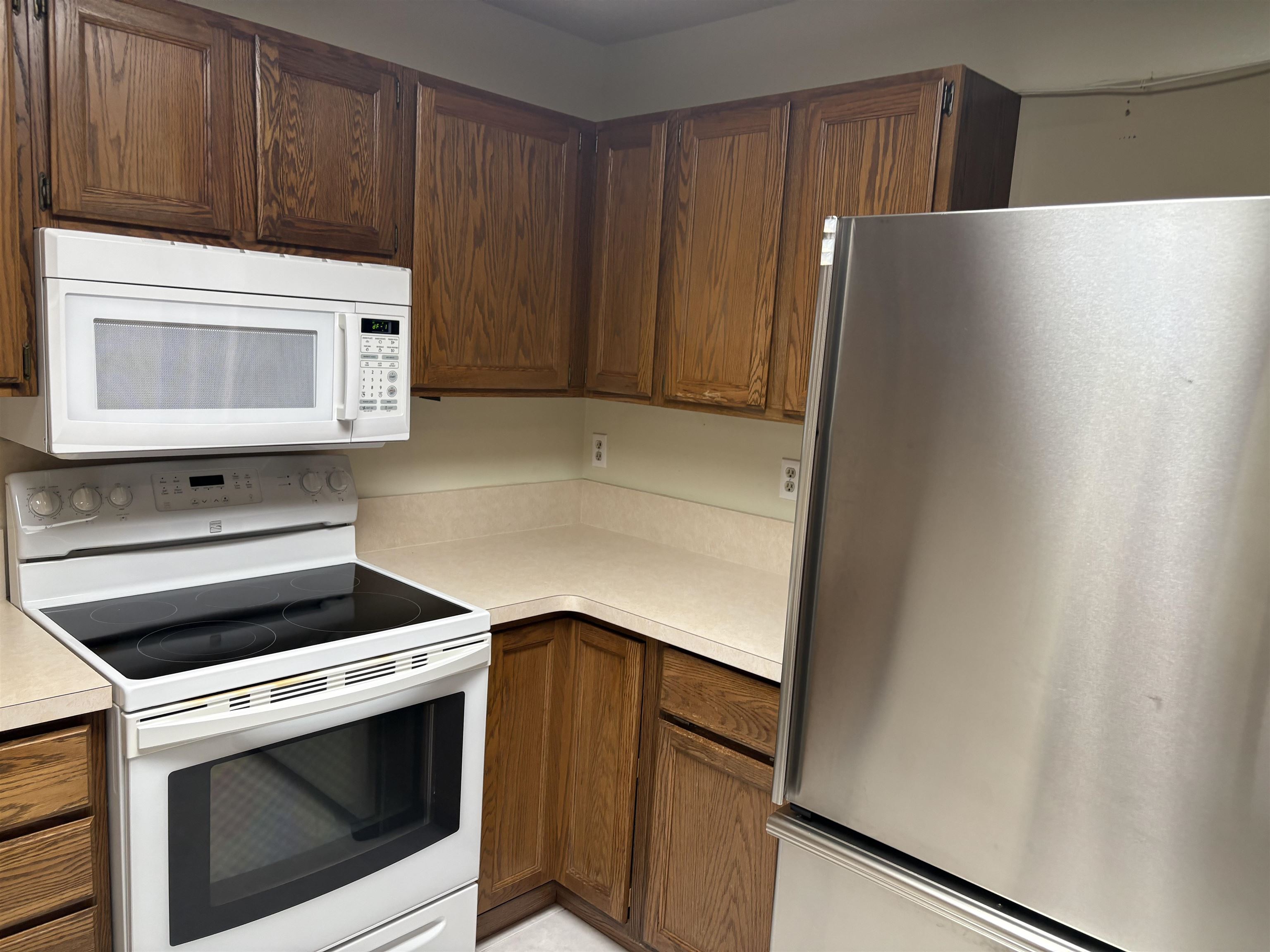 1390 Flushing Road Property Photo 8