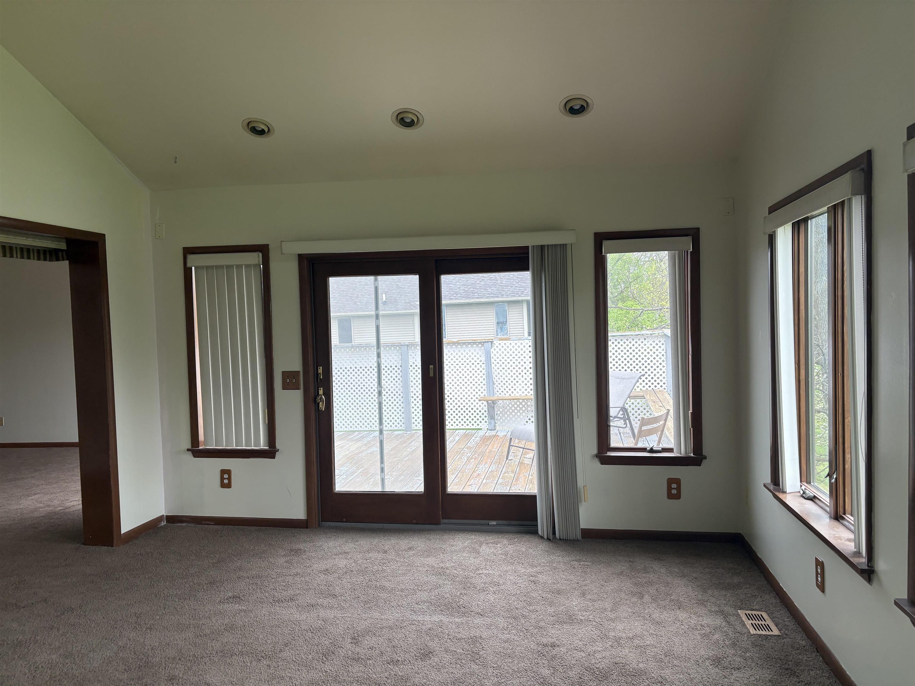 1390 Flushing Road Property Photo 13