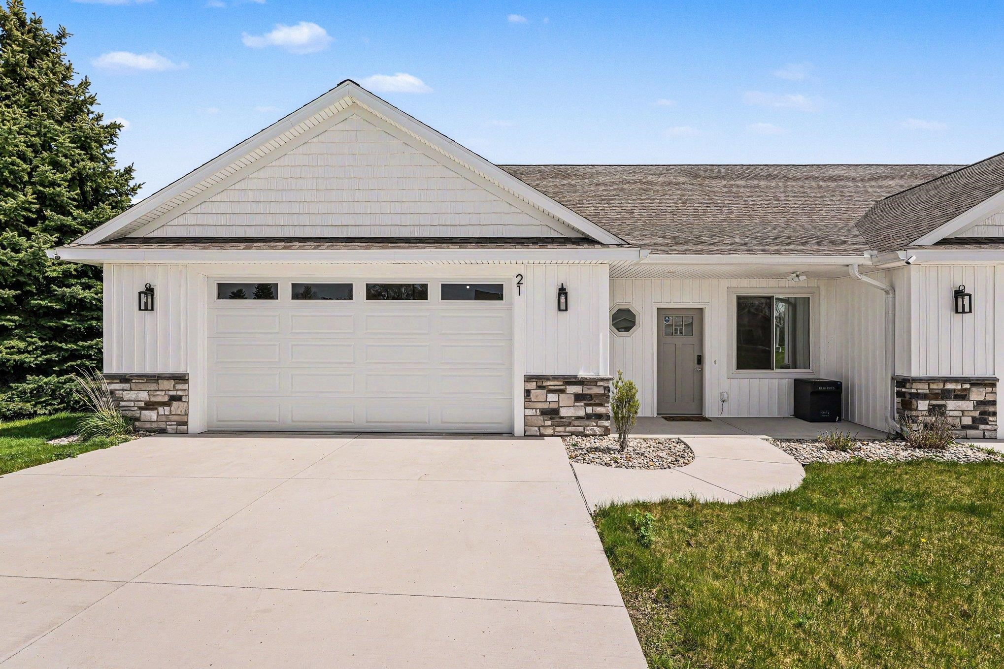 21 COVE Drive