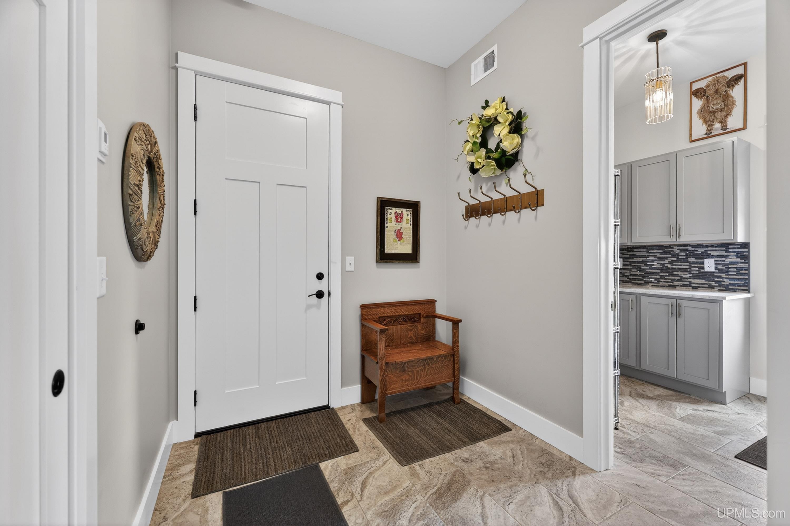46647 Golf Drive Property Photo 31