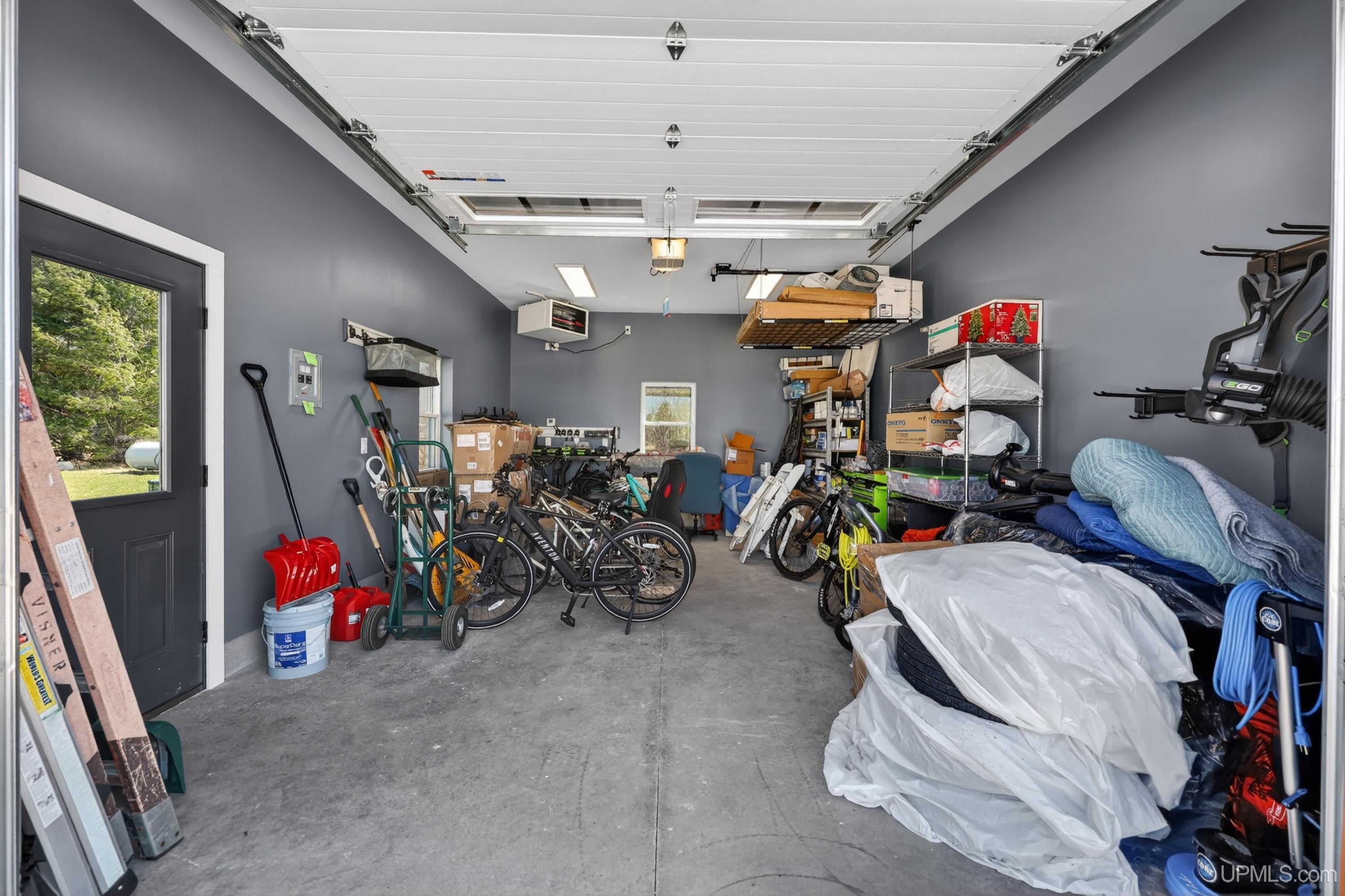 46647 Golf Drive Property Photo 47