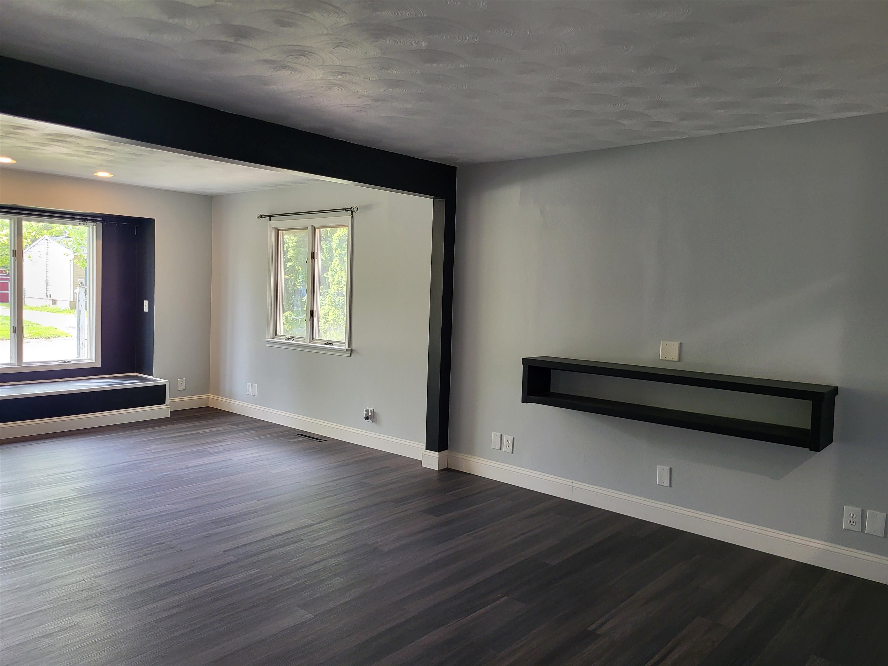 537 Clarion Street Property Photo 4