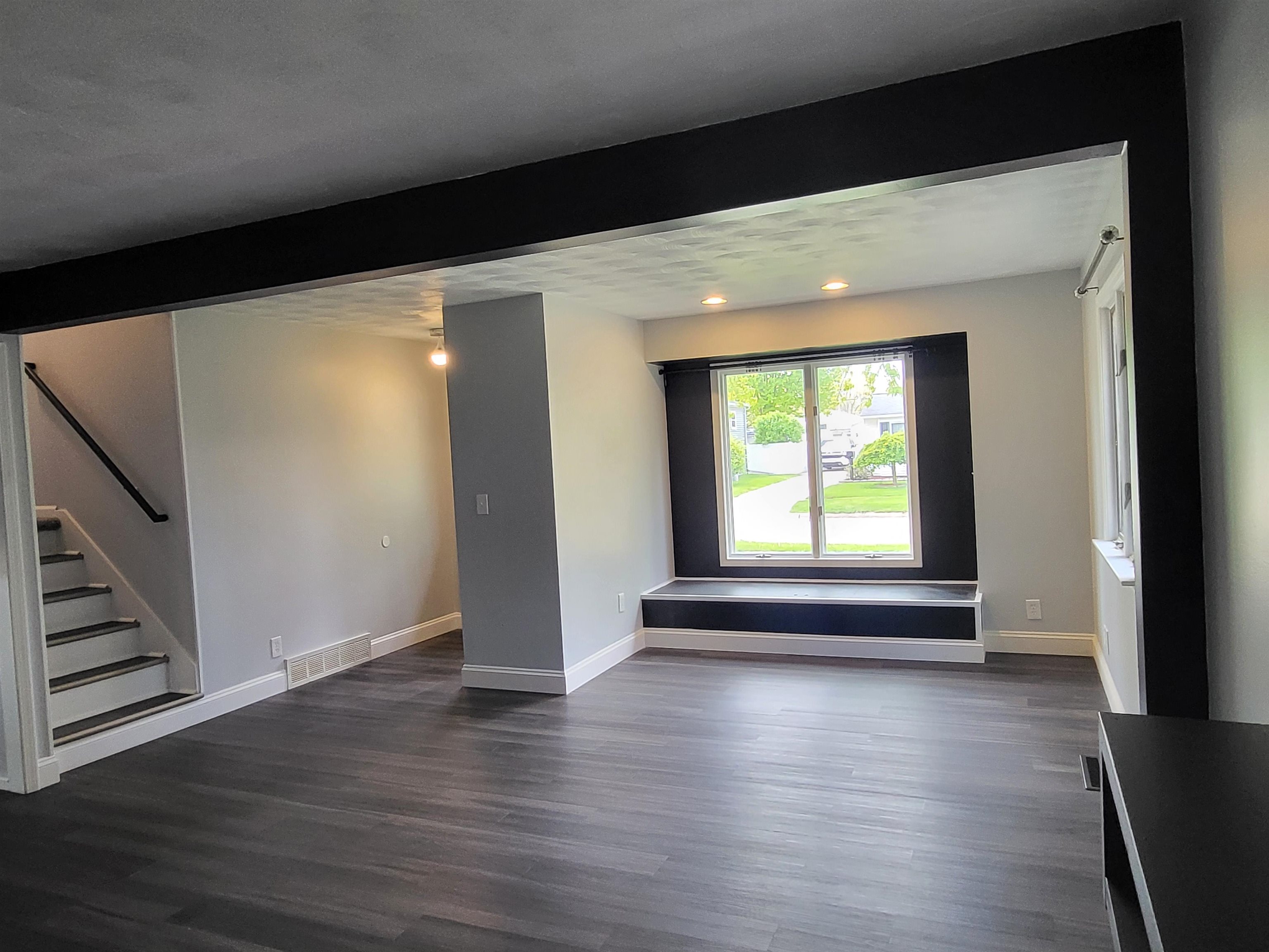 537 Clarion Street Property Photo 5