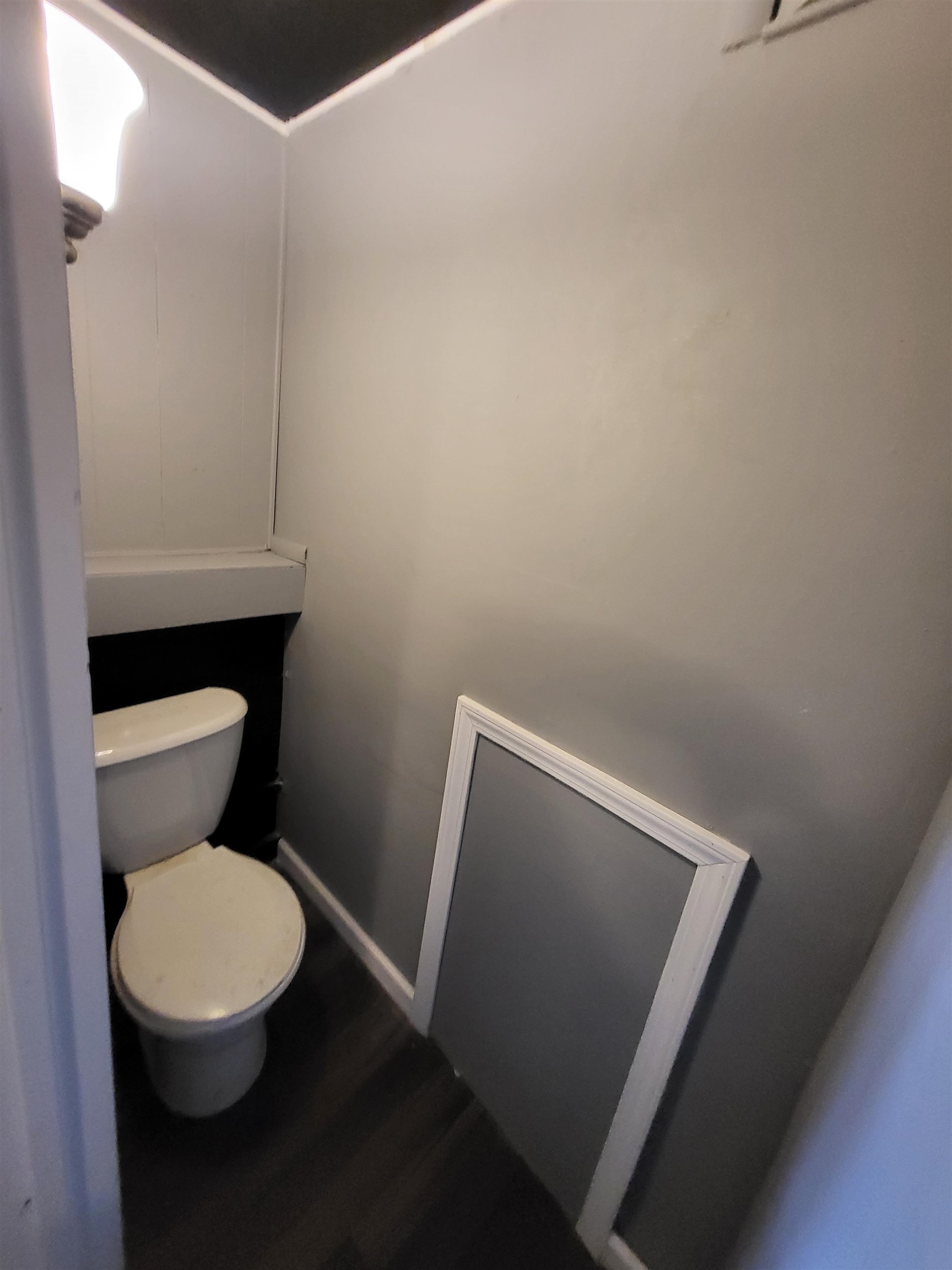 537 Clarion Street Property Photo 24