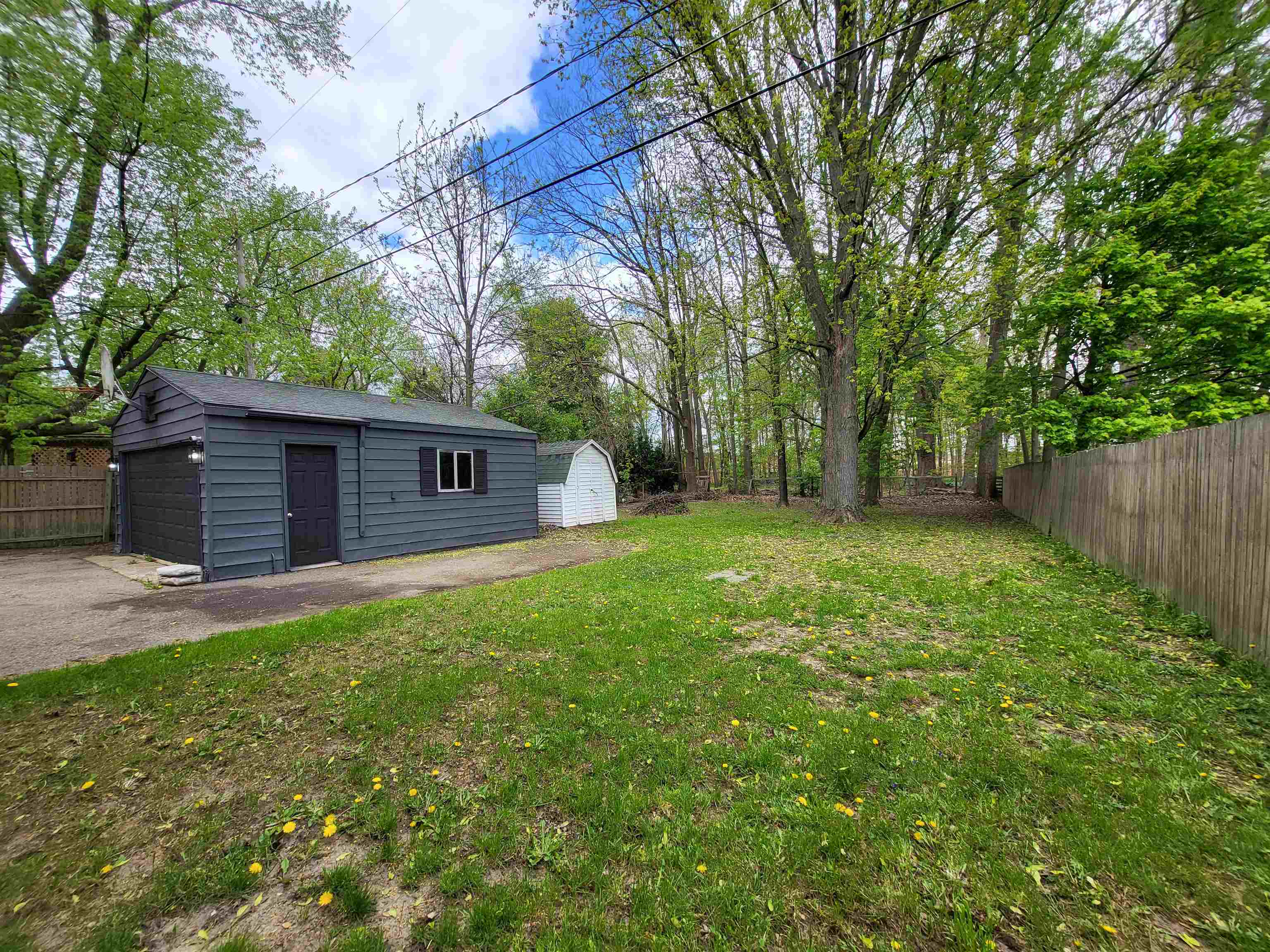 537 Clarion Street Property Photo 33