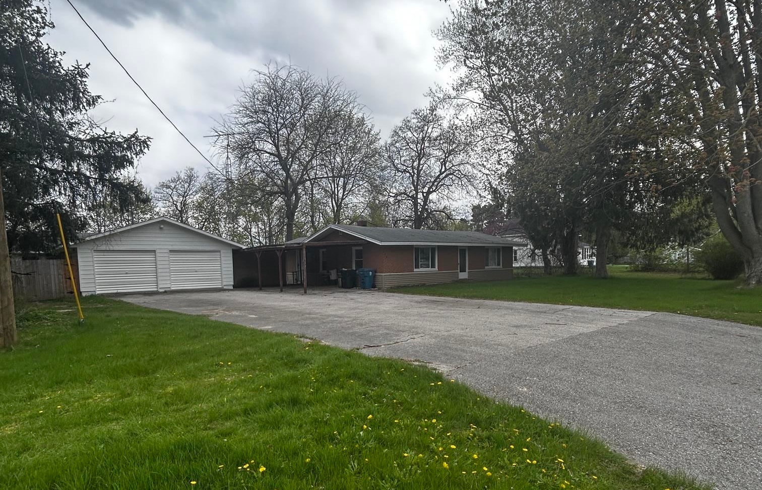 408 Glidden Road Property Photo 1