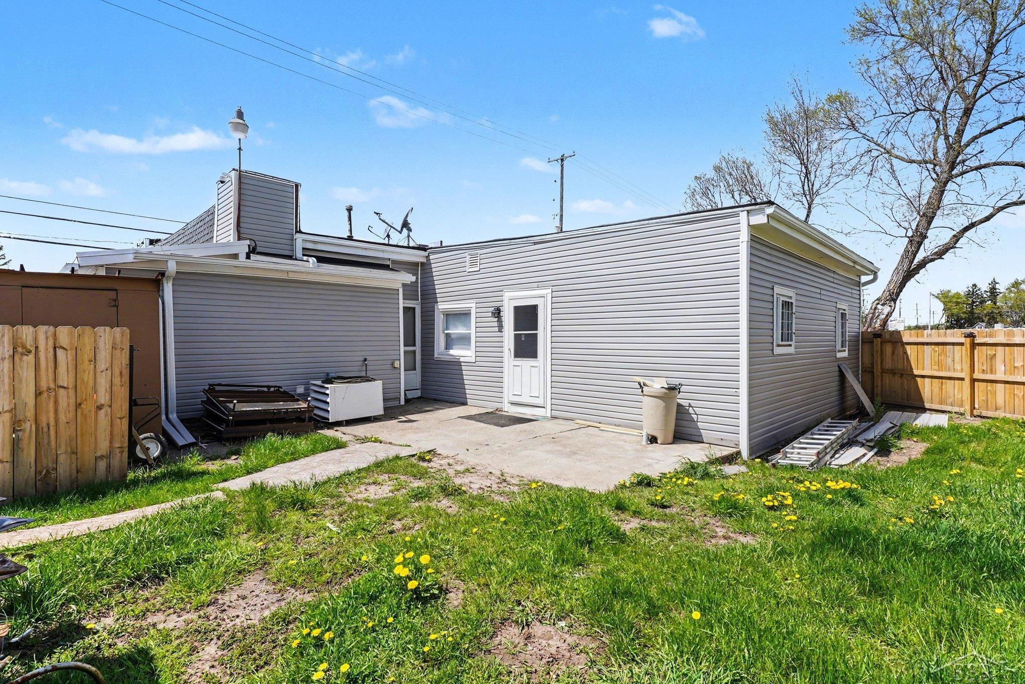 5463 Dixie Highway Property Photo 17