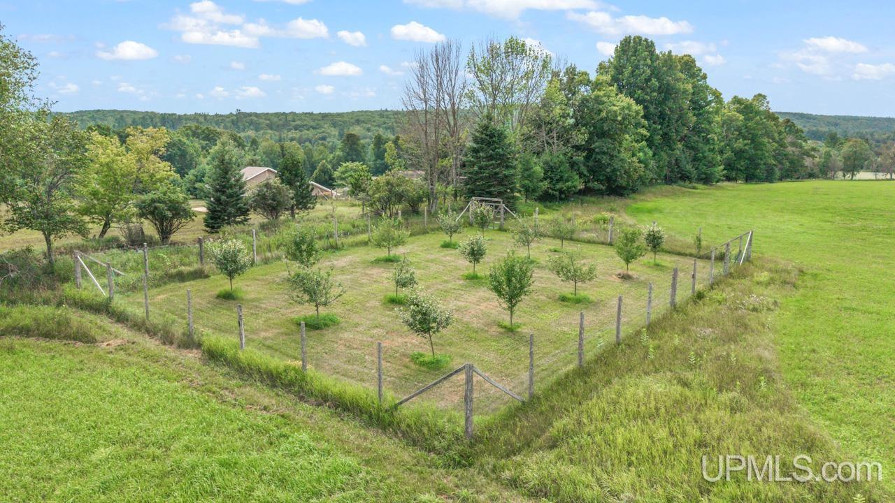 N2069 Stone Cliff Drive Property Photo 44