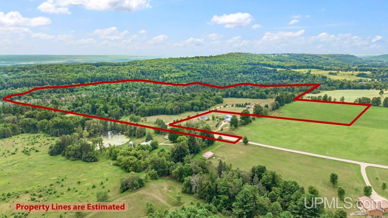 N2069 Stone Cliff Drive Property Photo 45