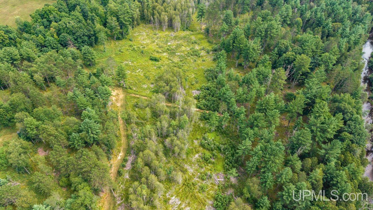 N2069 Stone Cliff Drive Property Photo 49
