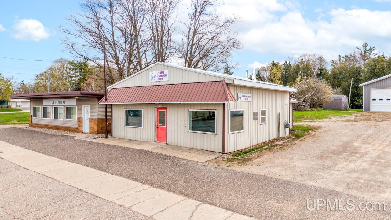 15912 N Us 41 Highway Property Photo 2