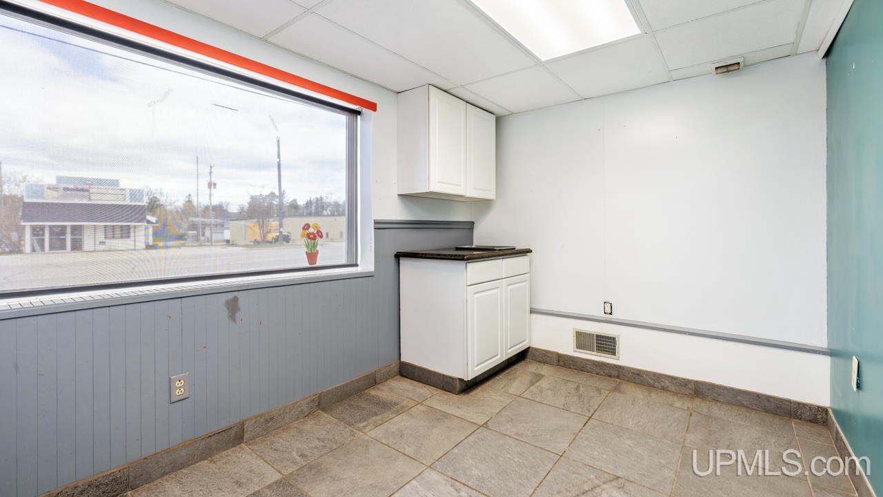 15912 N Us 41 Highway Property Photo 10