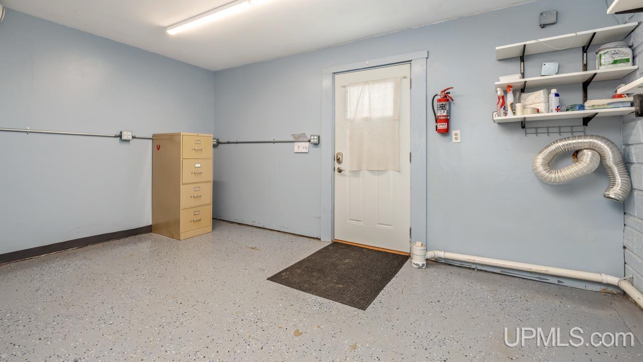 15912 N Us 41 Highway Property Photo 18