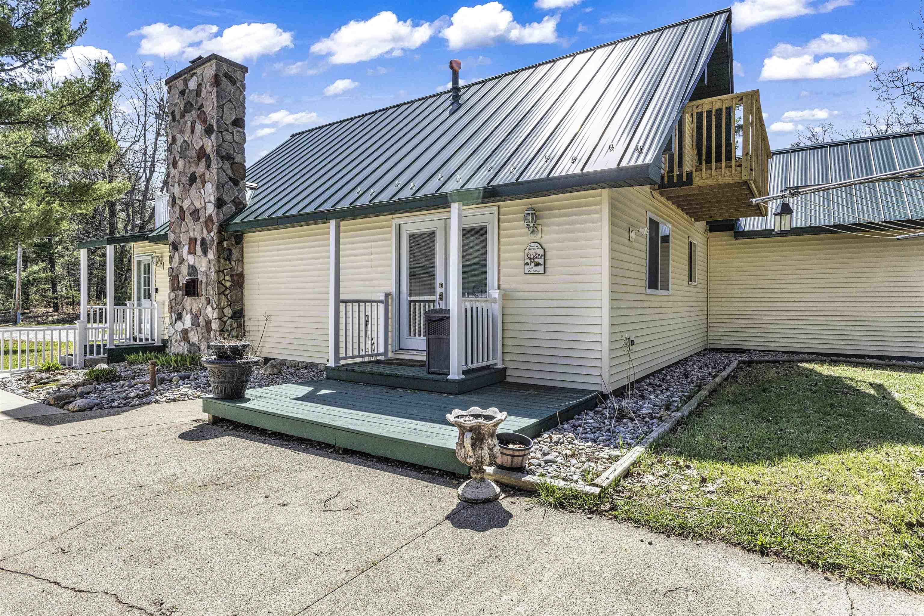 117 Vienna Court Property Photo 2