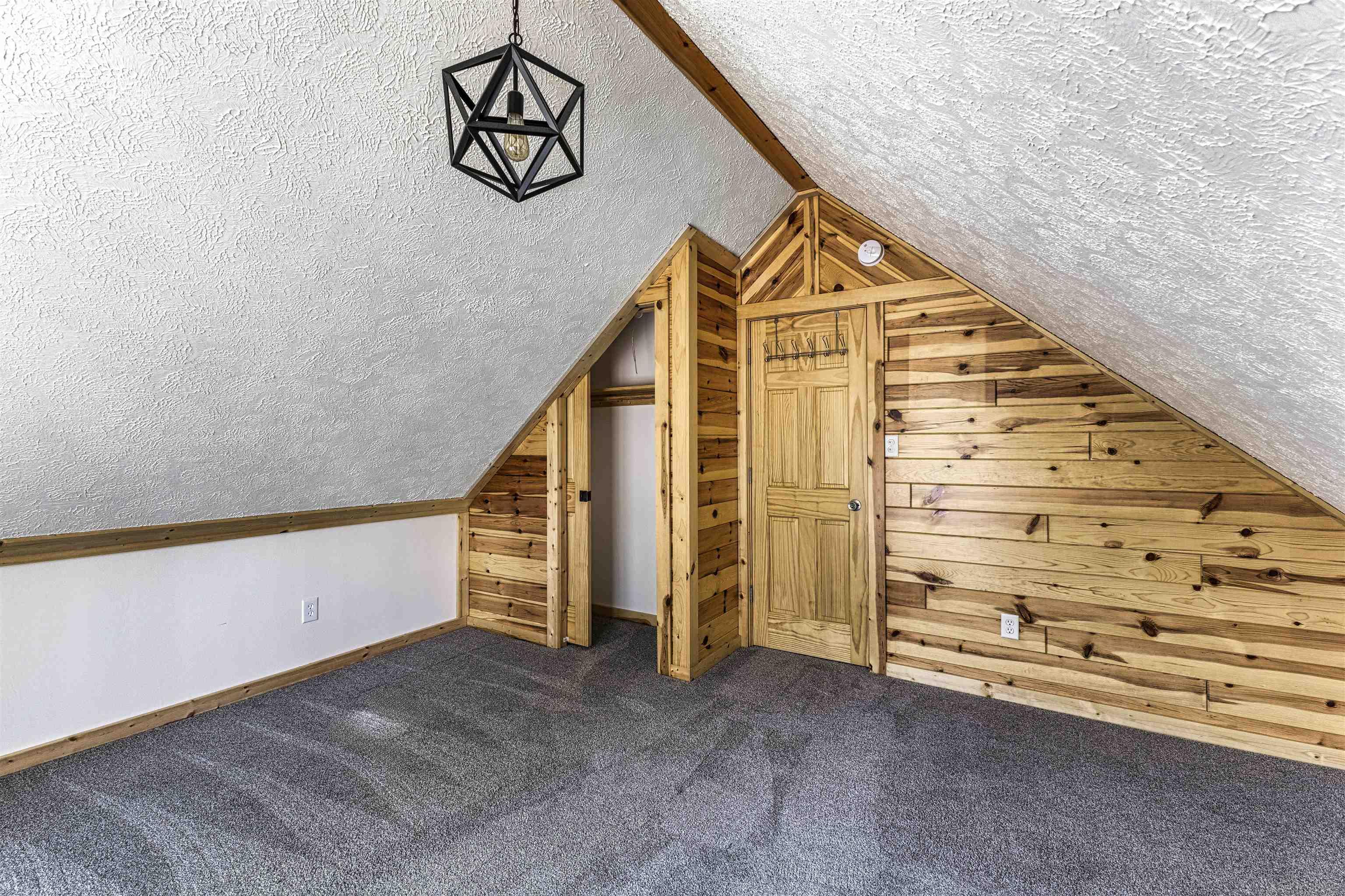 117 Vienna Court Property Photo 31