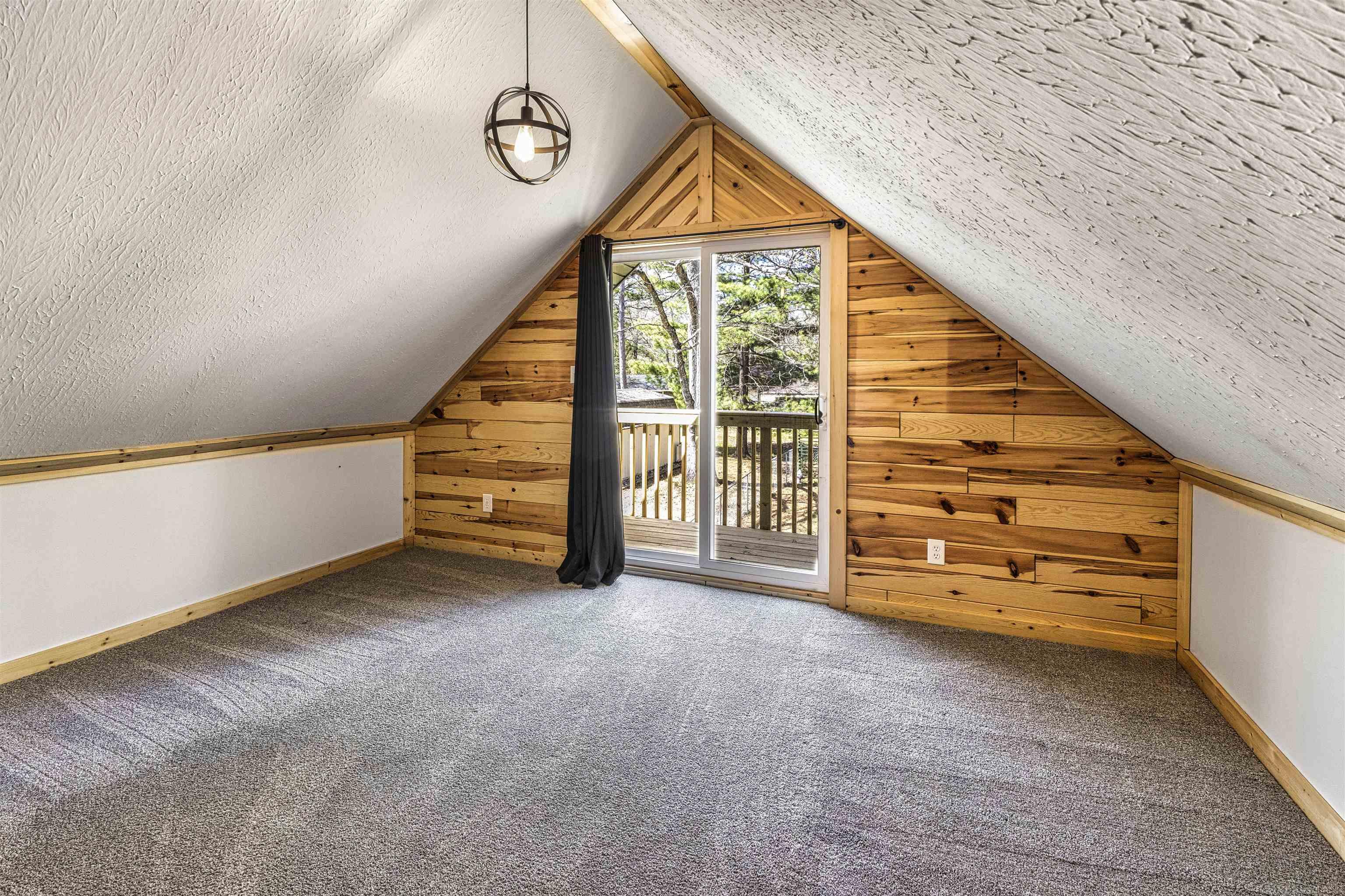 117 Vienna Court Property Photo 34