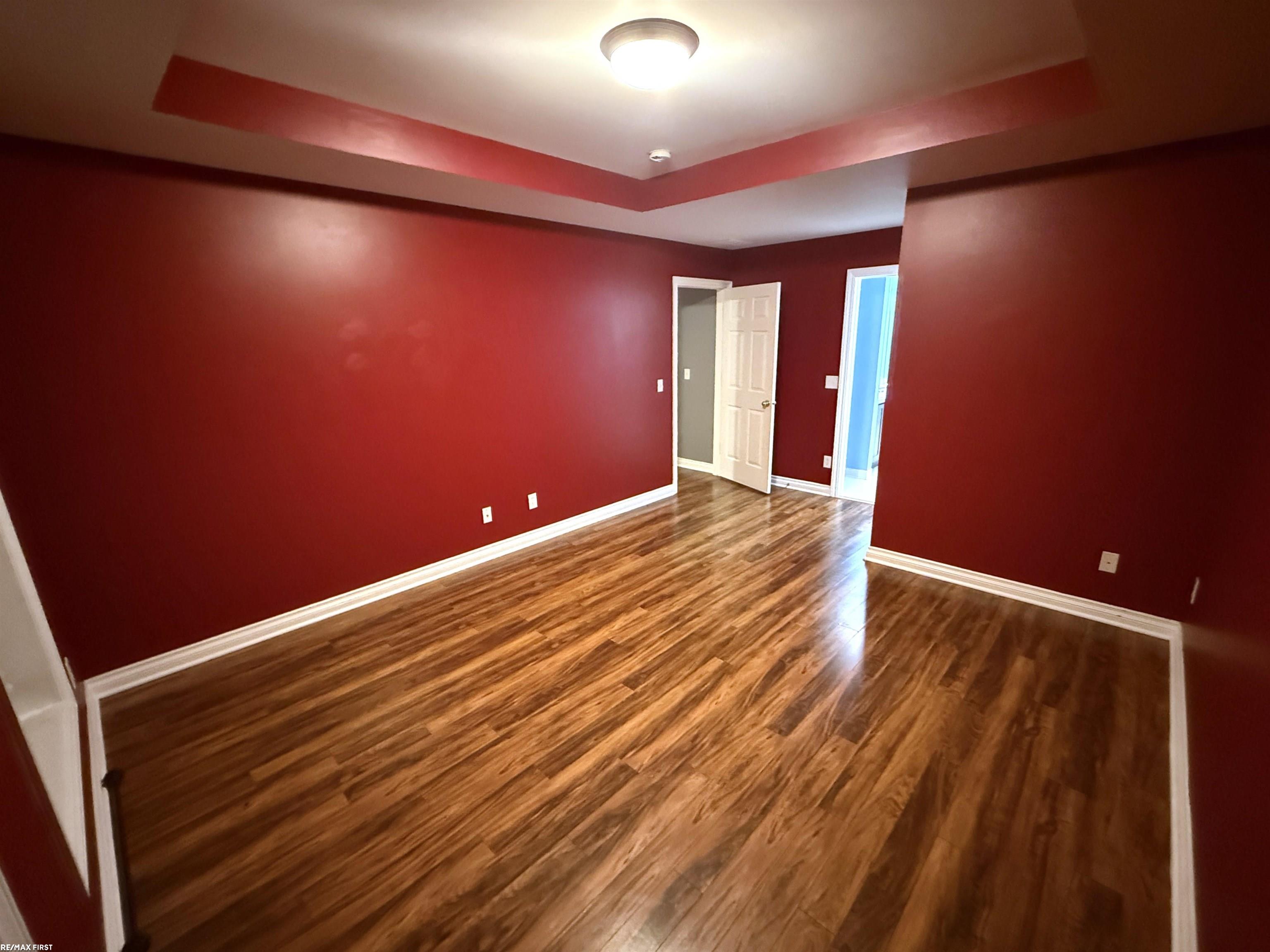 5647 Hampshire Lane Property Photo 15