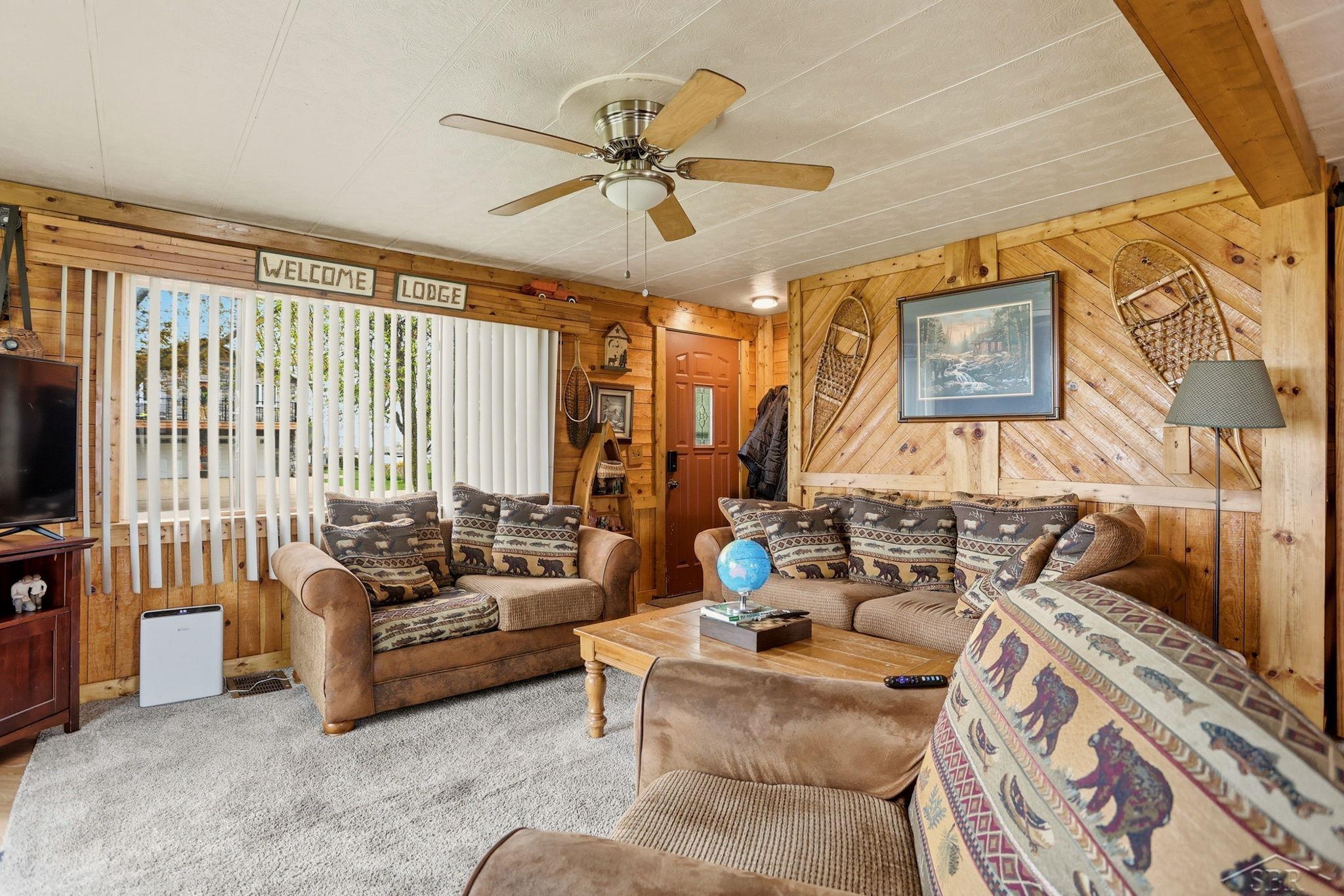 200 Sunrise Property Photo 8