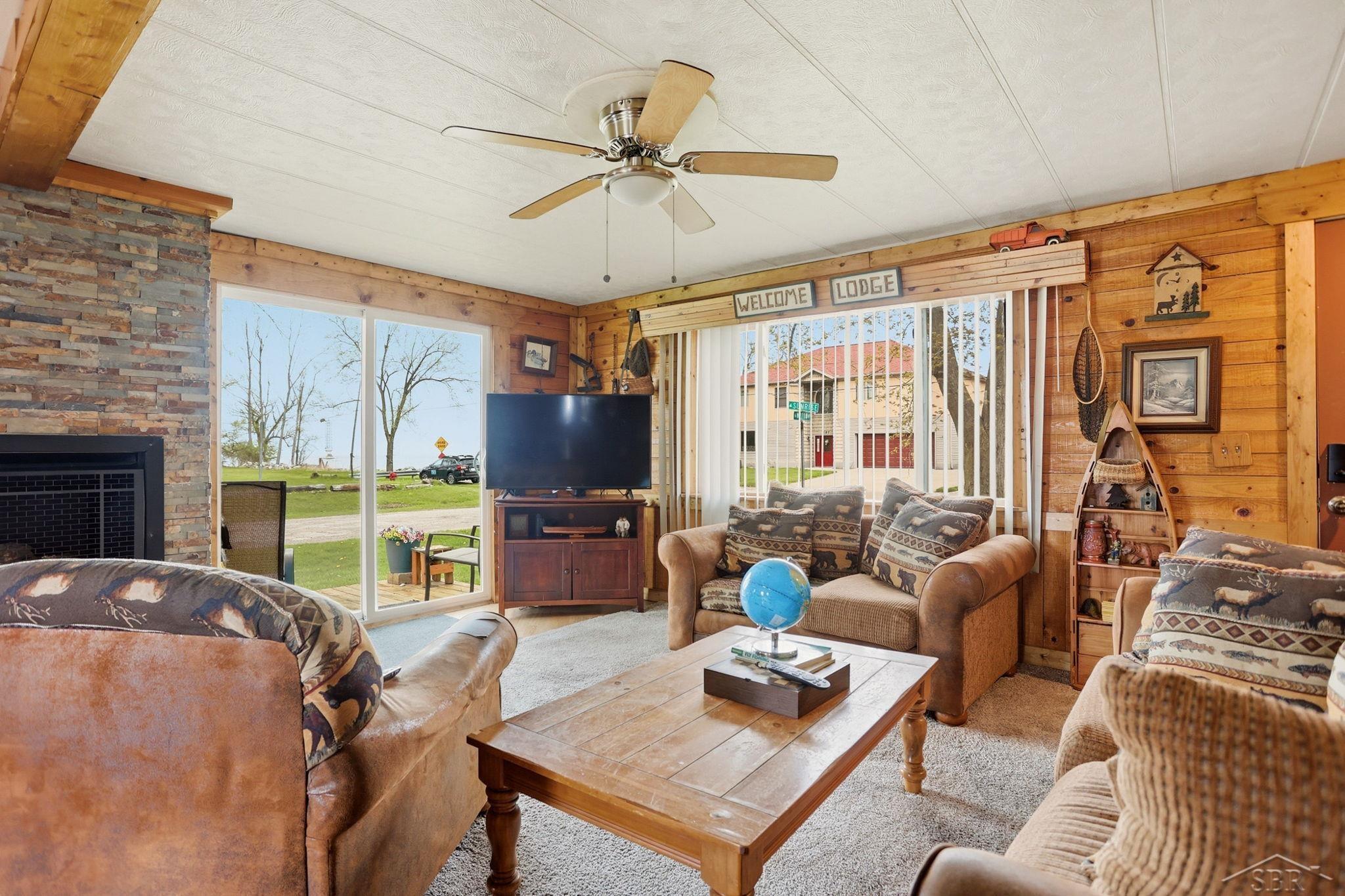 200 Sunrise Property Photo 10
